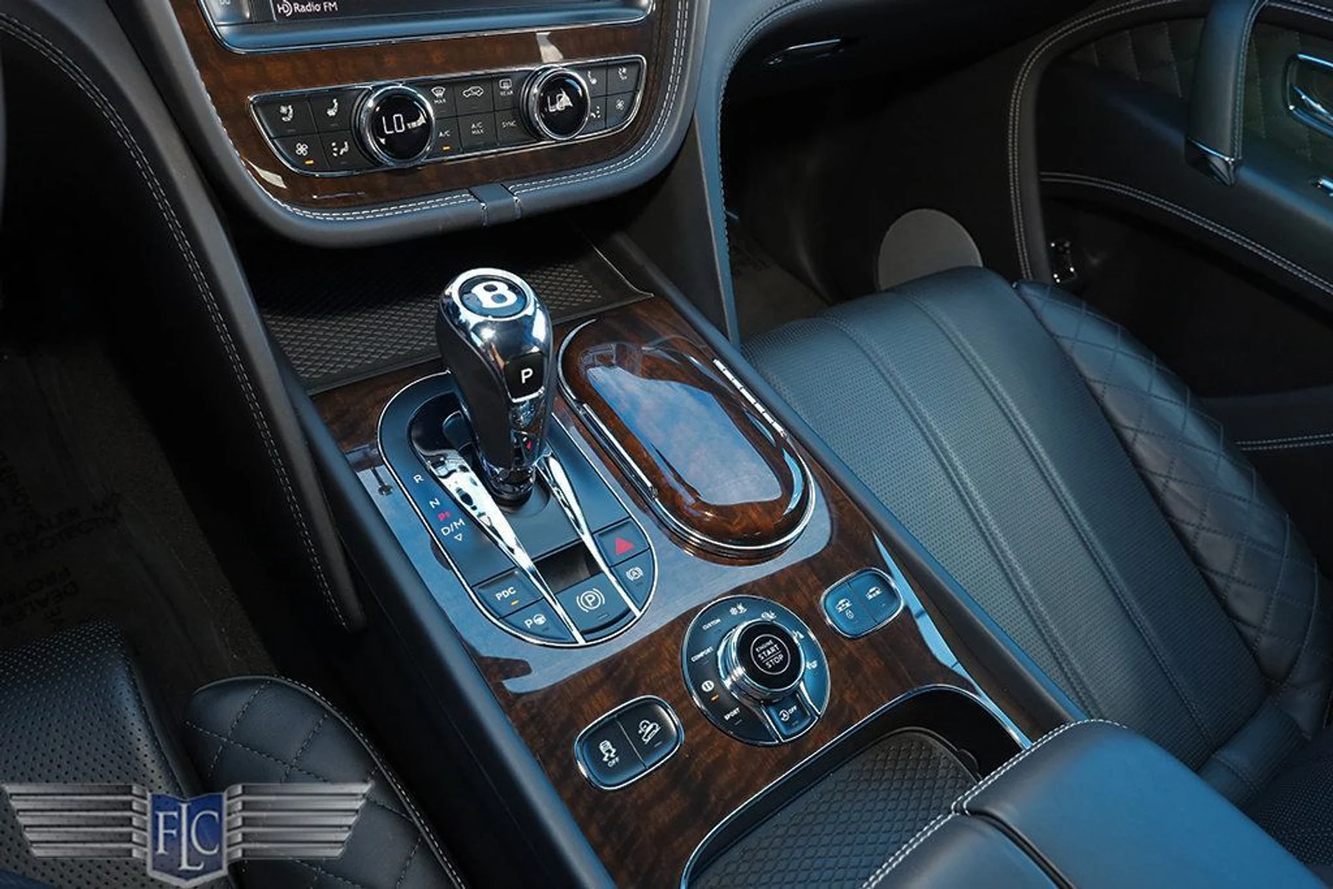 mph028_2773980388_used_2017_bentley_bentayga_w12awd_6305_22995448_29_1024_6fd5001141