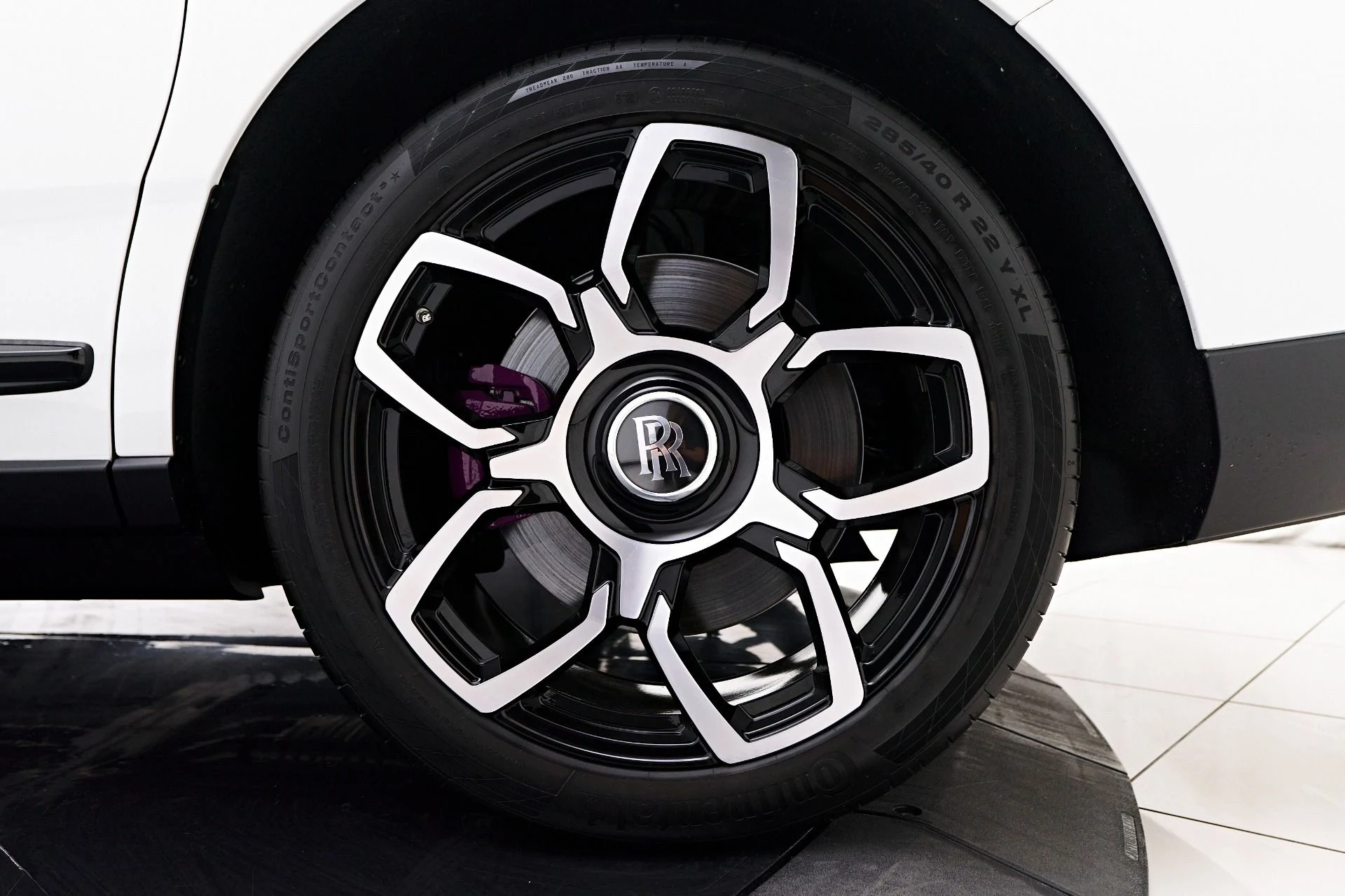 mph028_2774255936_Used_2024_Rolls_Royce_Cullinan_Base_1754099306_cdb32dea58