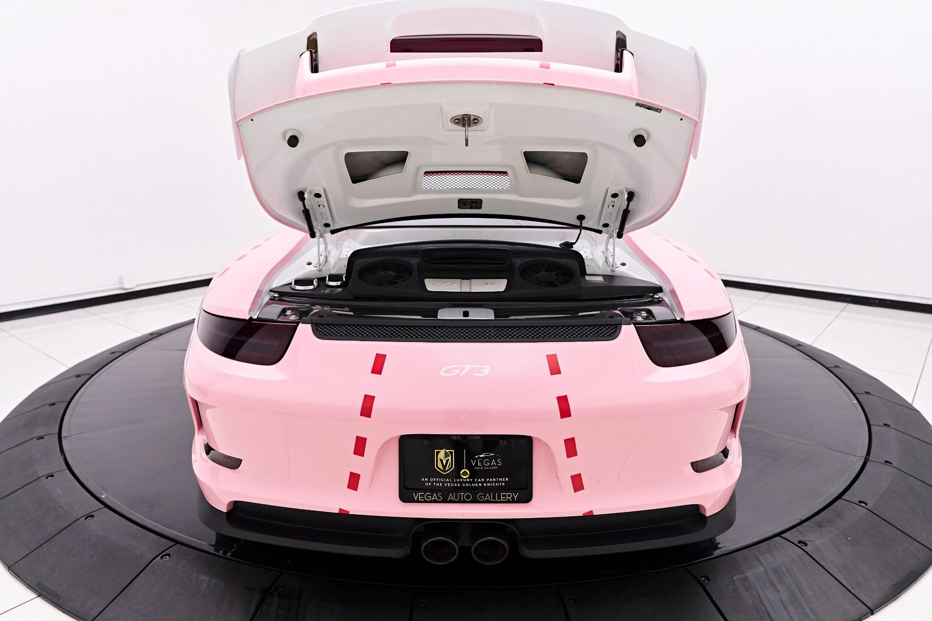 mph028_2774520641_Used_2014_Porsche_911_GT_3_1749519780_4801815b5e