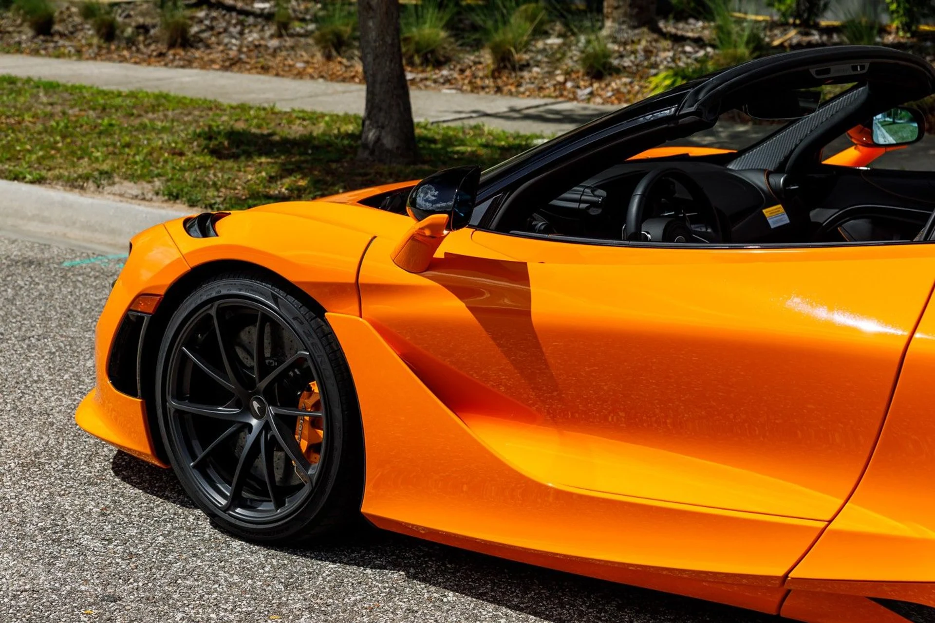 mph028_2776434820_515_p29_l_056b06447e