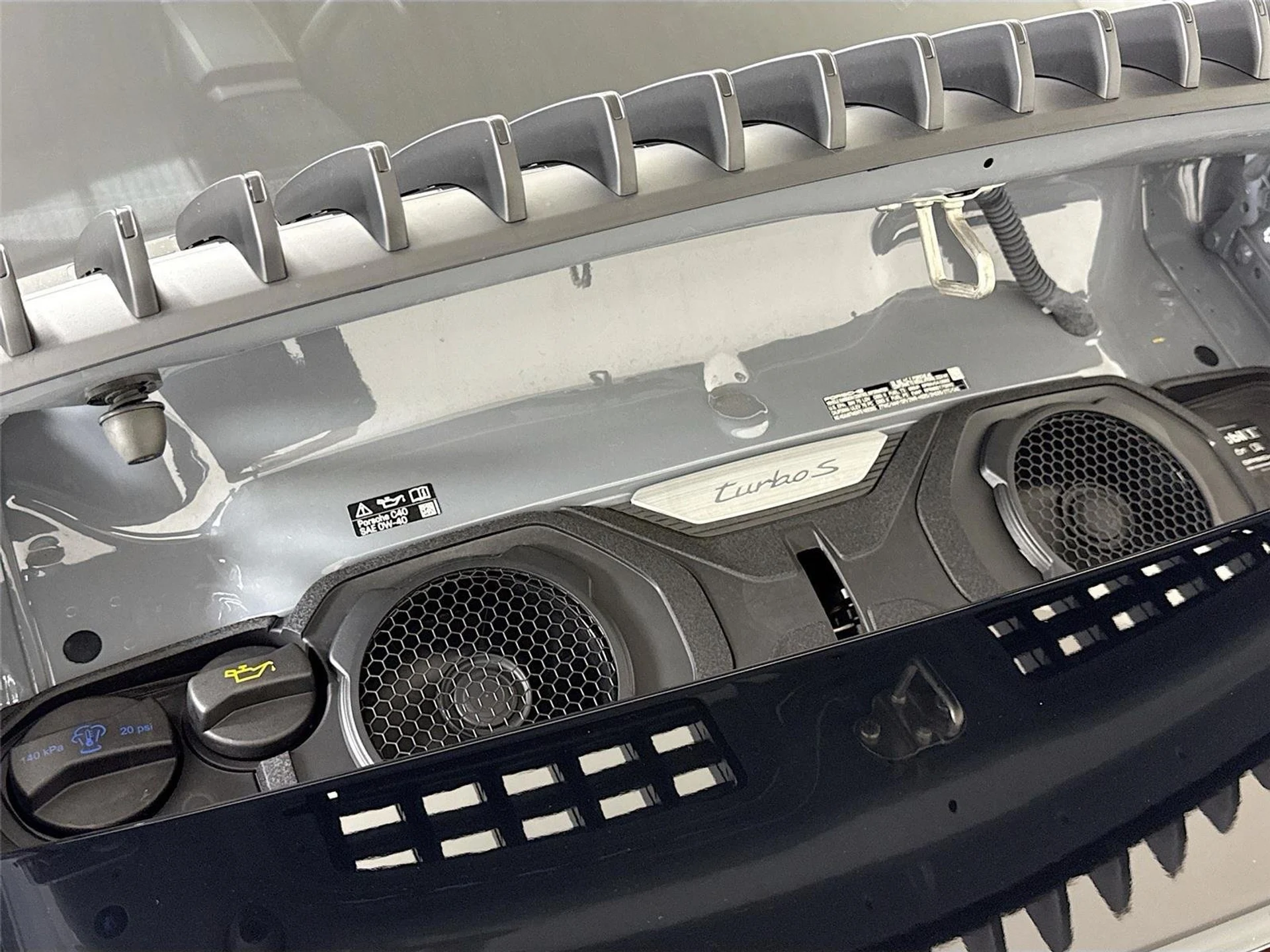 mph028_2779469815_ee9dc39033f9dbc4946c2a12f85a5e08_6cf4ec3c7f