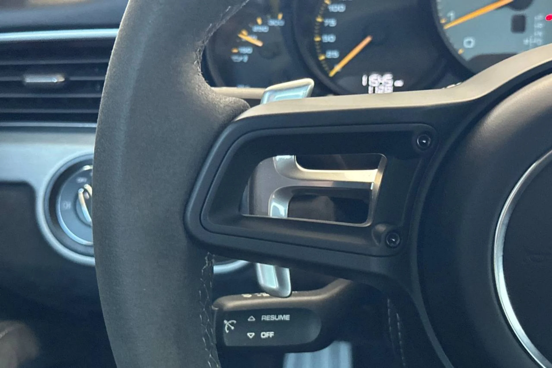 mph028_278402983_1280_74583686e3