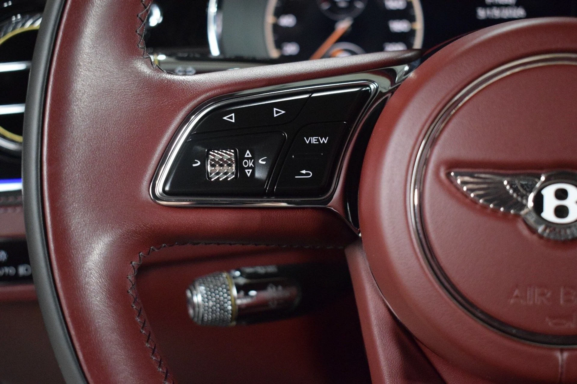 mph028_2786503243_06dcc9059a1be5c3aa3da85521df4c6ax_c739da809f