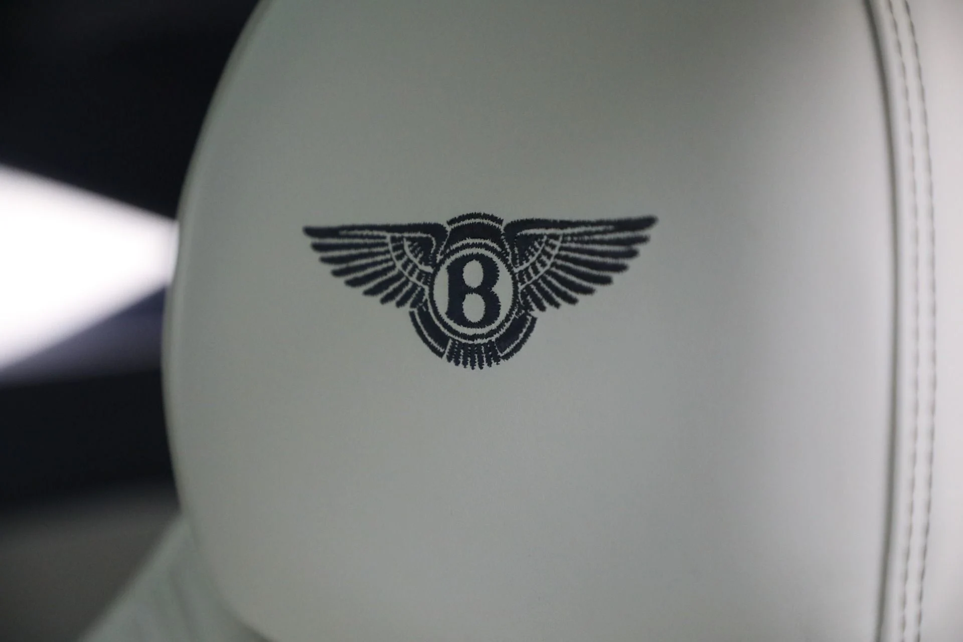 mph028_2789689472_Used_2024_Bentley_Continental_GT_Speed_1771522493_b268dc61b8