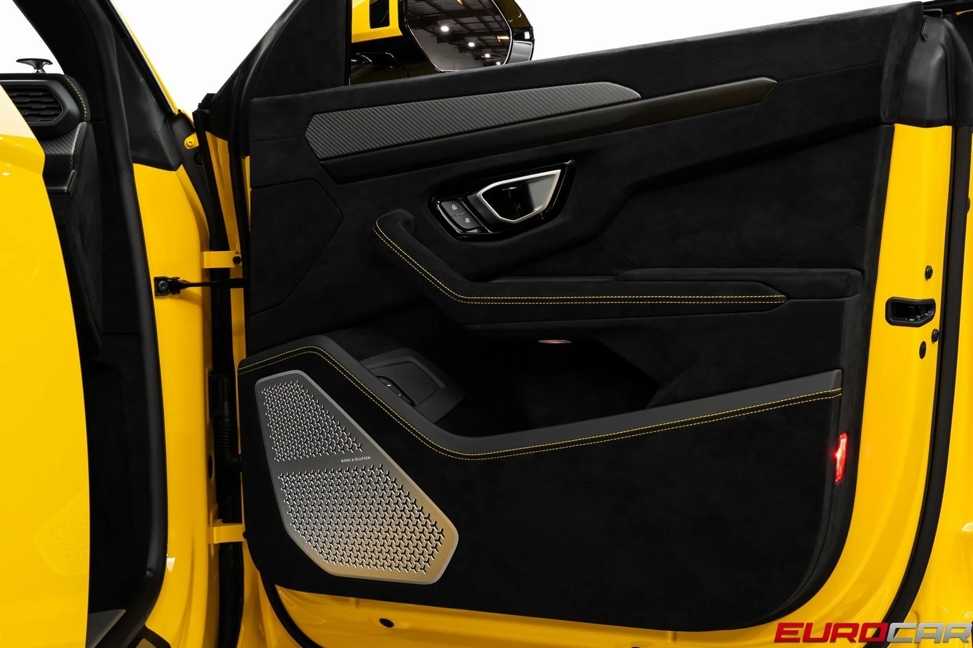 mph028_2790132064_image_29_1e62ddeb2a