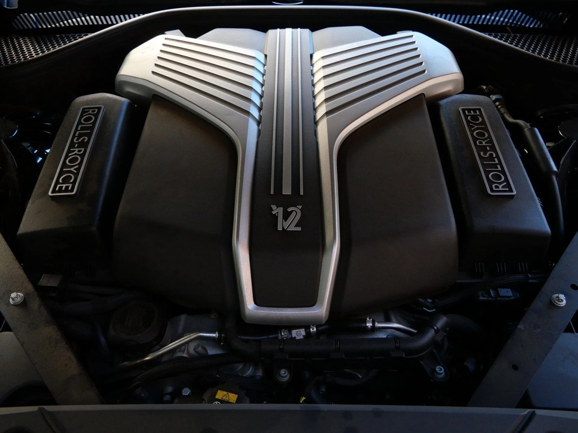 mph028_2798263581_a831d385d22153e1a5f457ac5406a946x_378a47e7ae