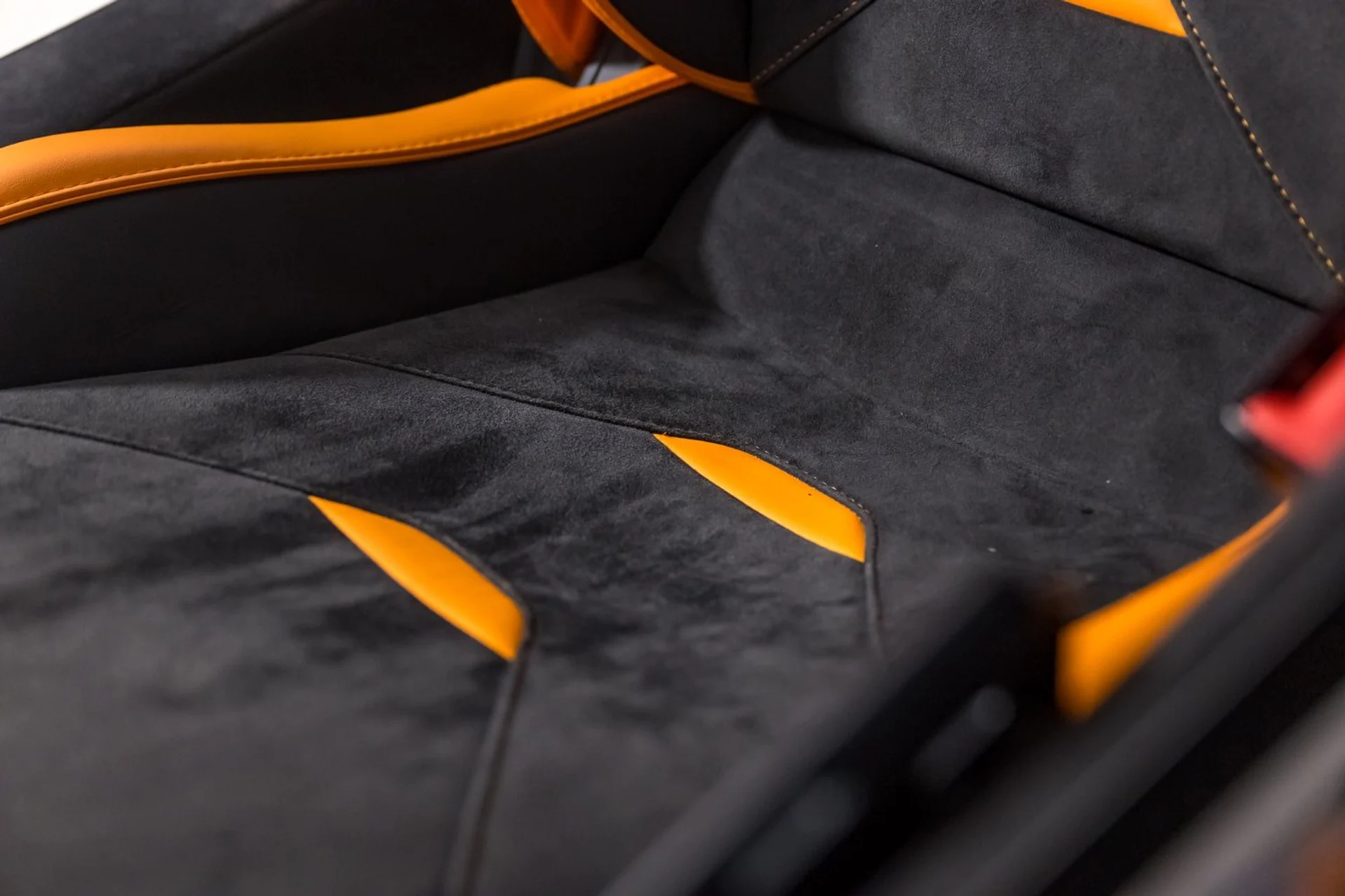 mph028_2800073225_e30bfdbe2a3841dba55c9b9fce845c8e_d825189376