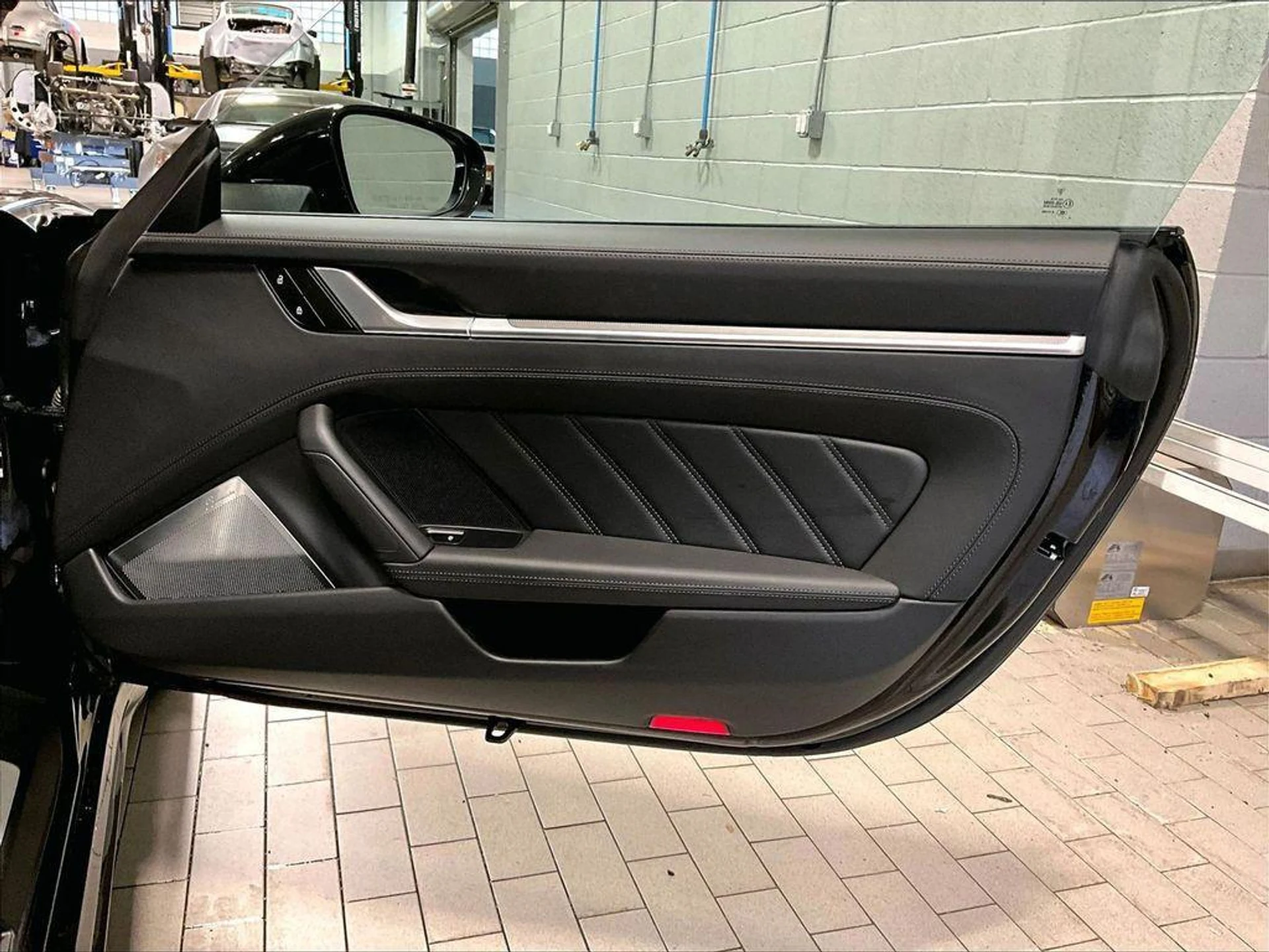 mph028_2801483795_pk_OT_Prwd4m_S_Cvoy_RU_Ppcr_Devtf_I_293f5d3986