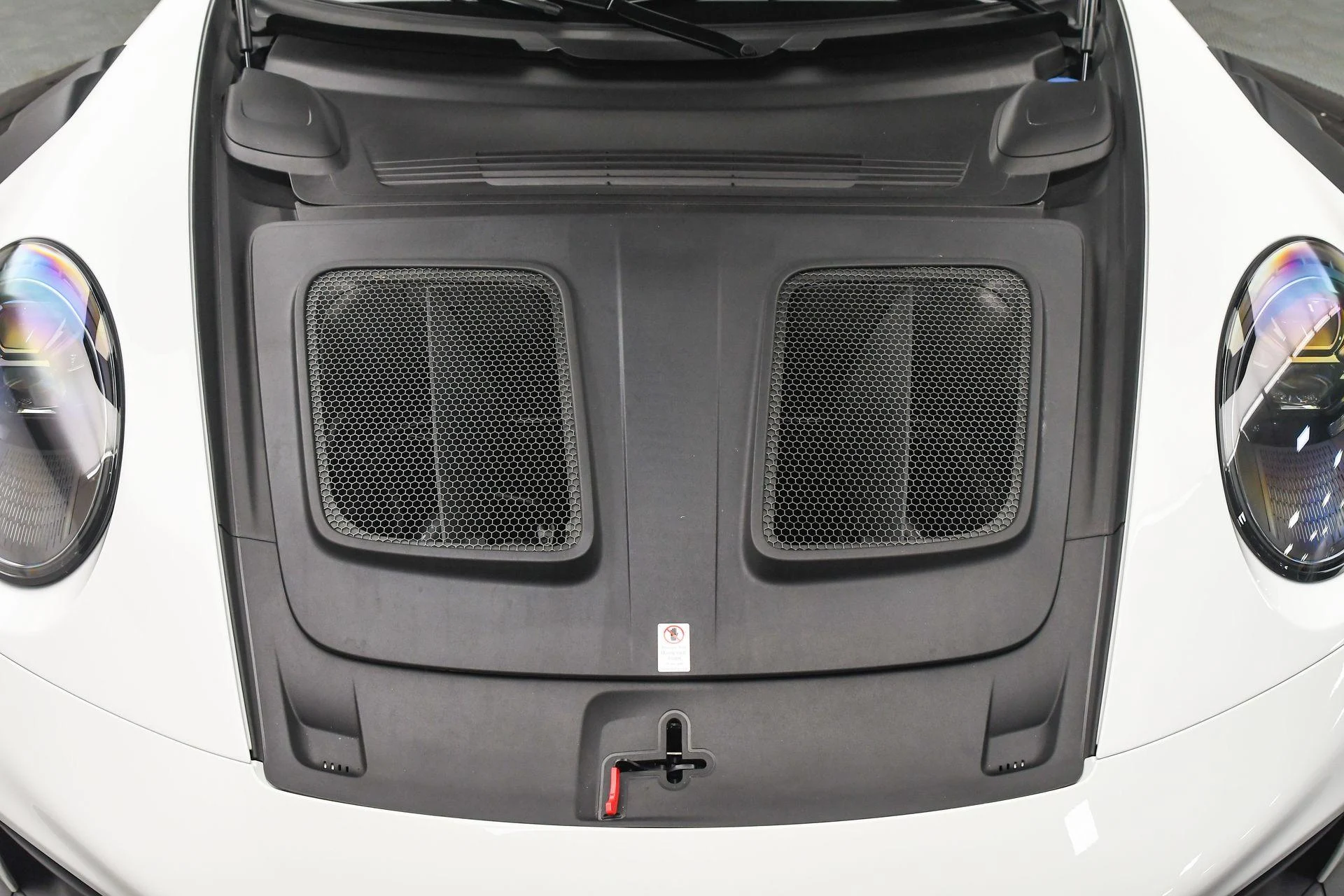 mph028_2801792719_Used_2025_Porsche_911_GT_3_RS_1757454228_7ef044b700