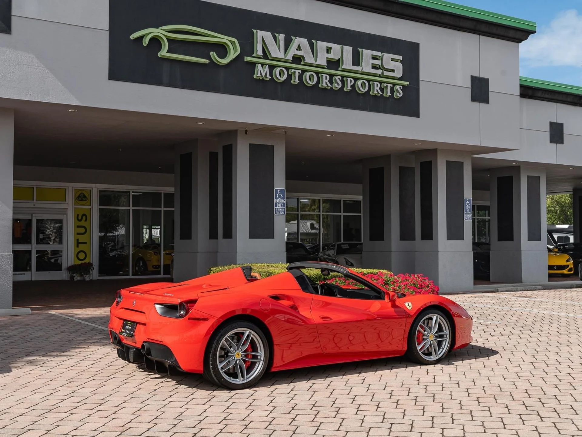 mph028_2803502724_Used_2019_Ferrari_488_Spider_1764709578_26791245fc