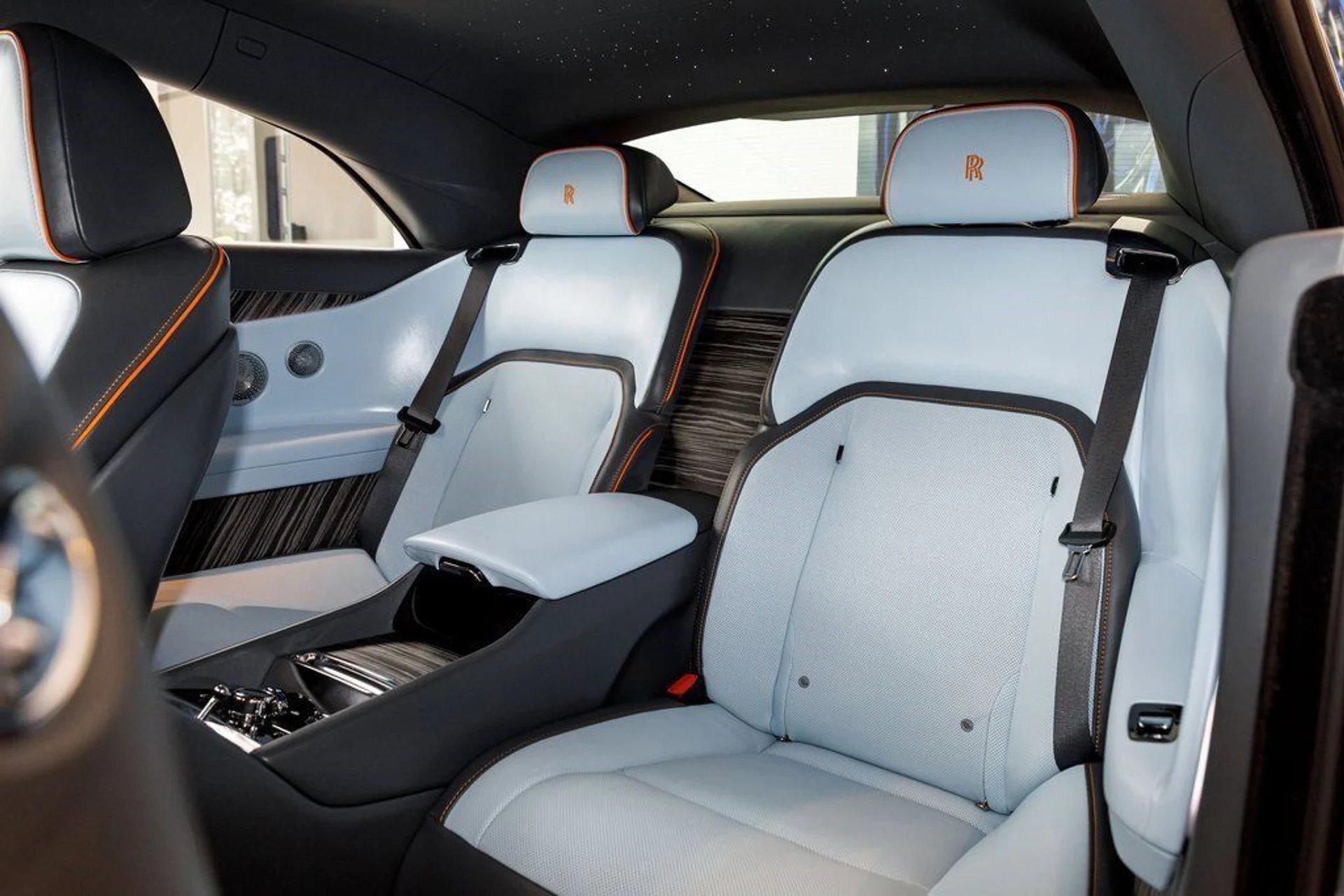 mph028_2815535989_2bd517c6216e64c06e3236e467a38a67_700e8bc4d3