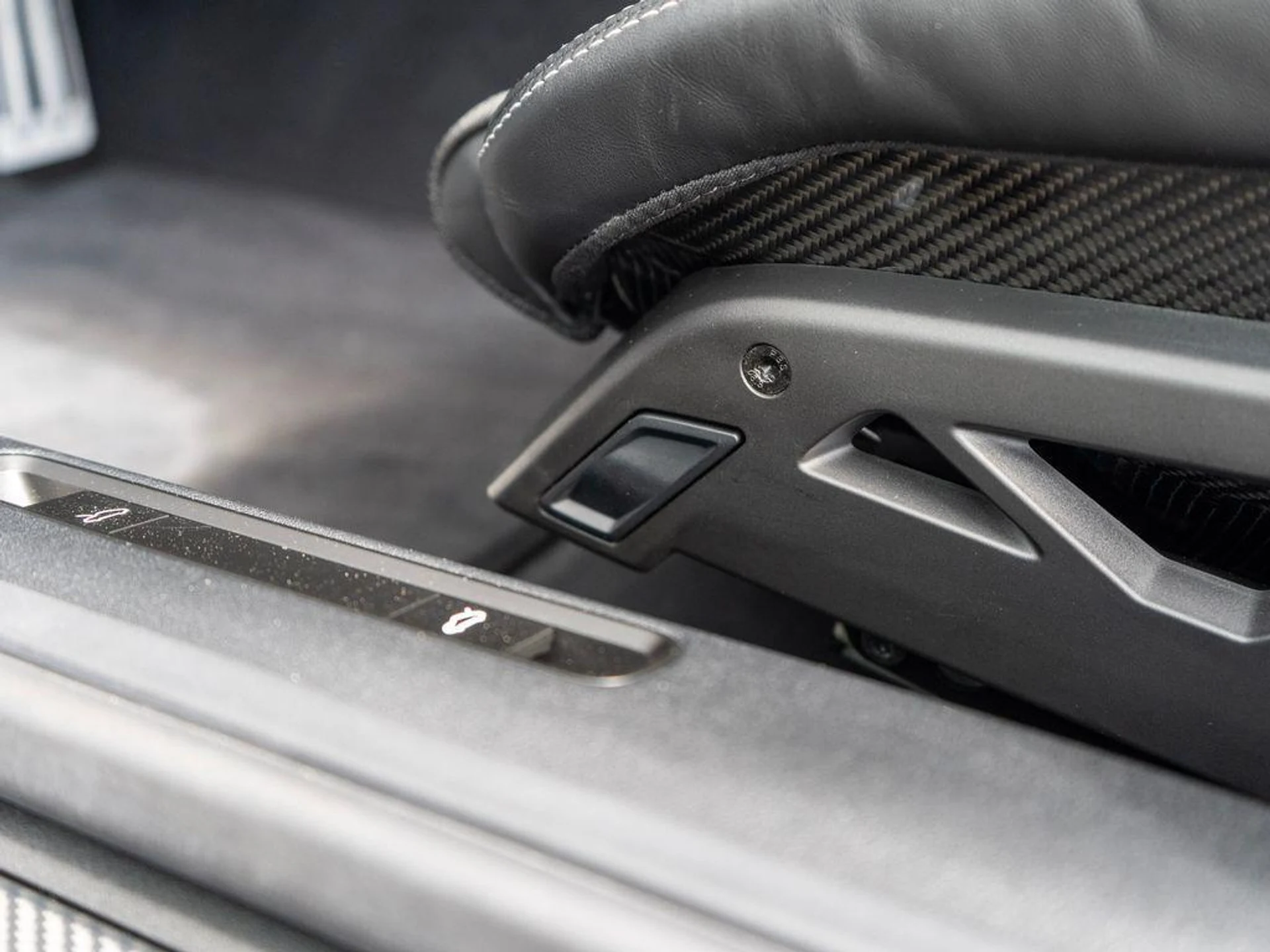 mph028_2819419480_nr_Y_Nf5_ELDW_Cc_GDPYWP_8_Nkz_Mk2_C0_c3d611225c