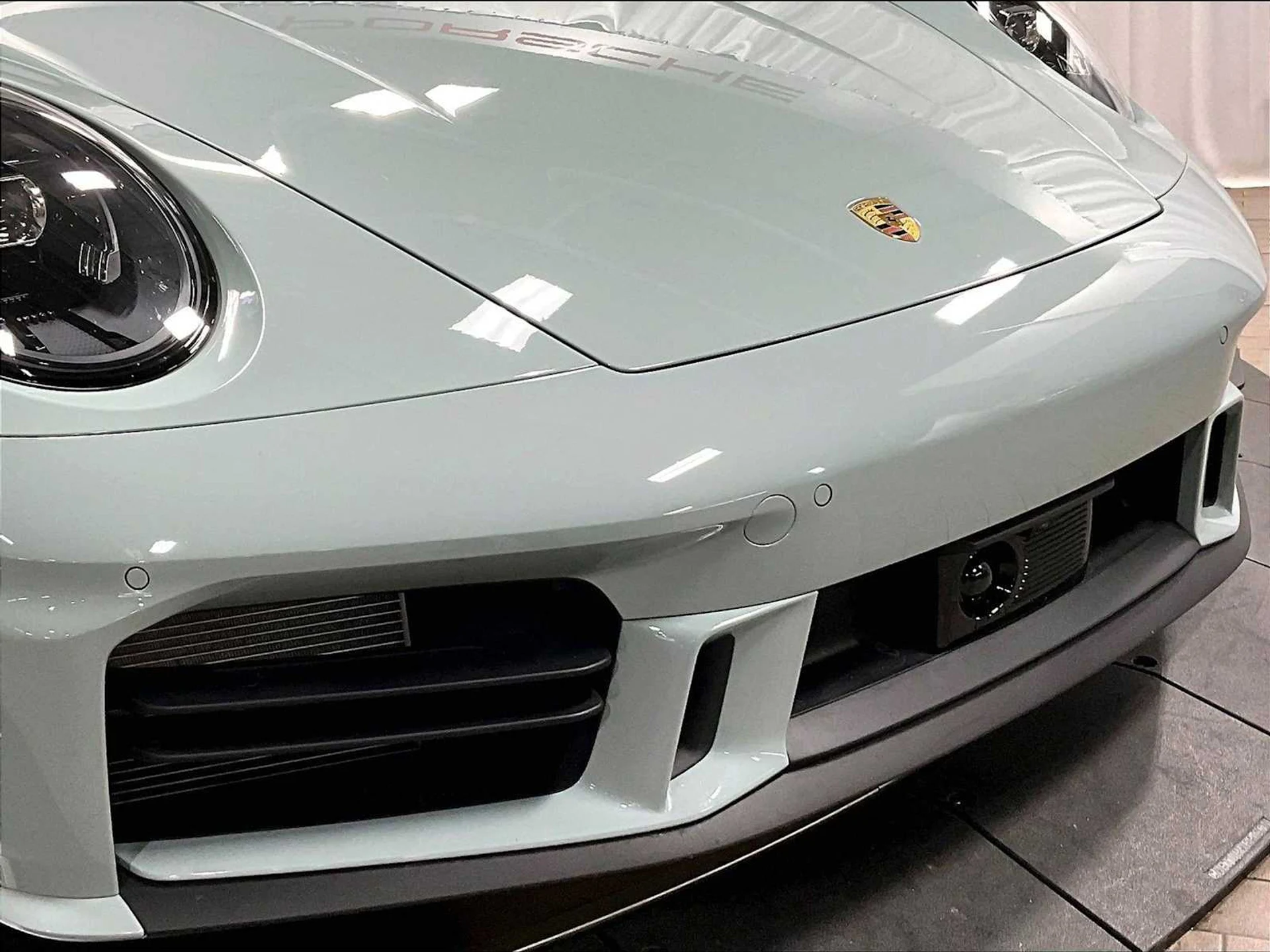 mph028_2822023523_2aa07d4fee05eb6d71db292005c060dax_95897b3a0b