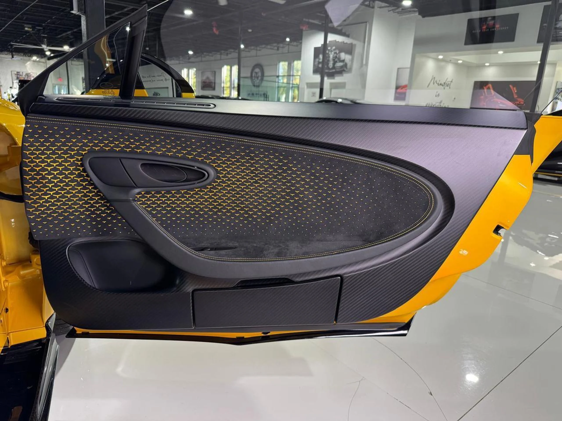 mph028_2823503936_51d0a48a3767d7bada52f80ab513a83d_6e7ab3a438