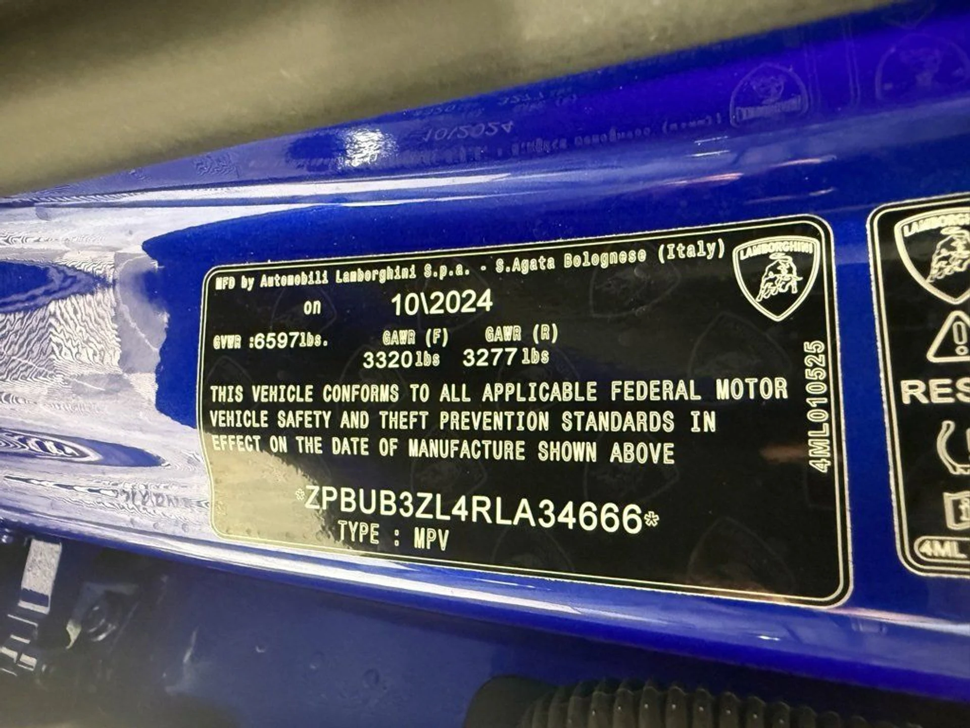 mph028_2825885774_45ad21a96b354b44ae42babd6a15458d_aa6d6b3deb