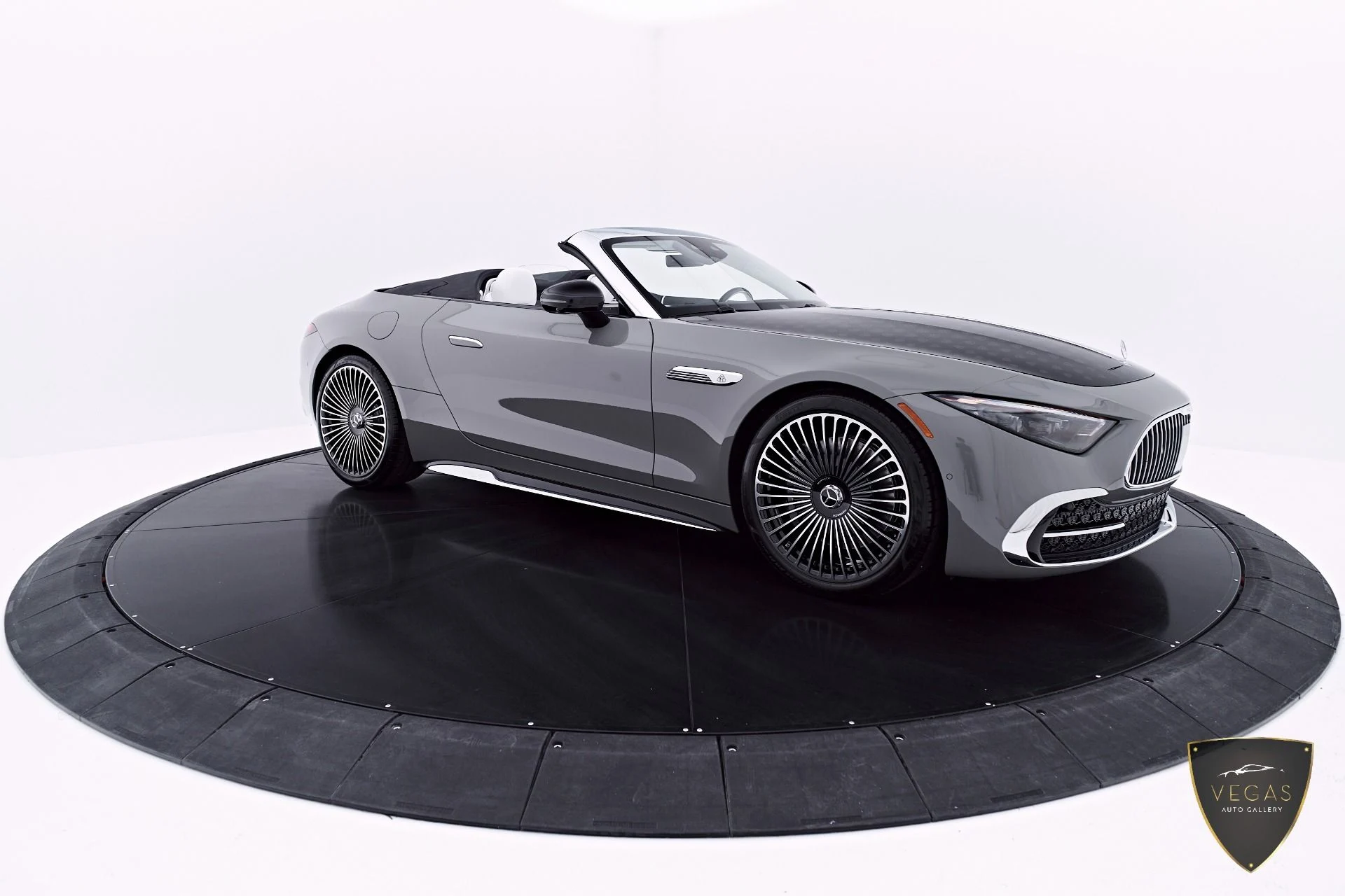 mph028_2832349940_Used_2026_Mercedes_Benz_SL_Class_Maybach_SL_680_1782236028_bdf7ed6bdc