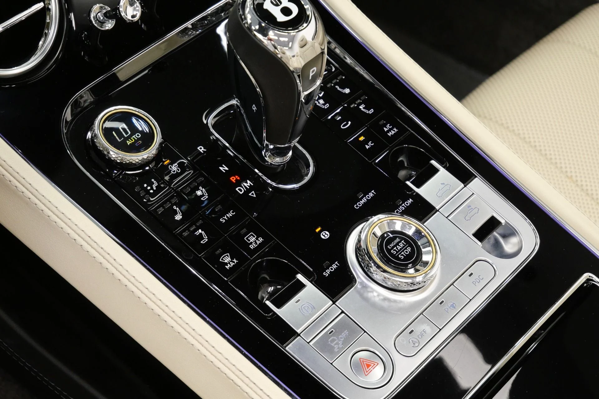 mph028_2834984565_Used_2022_Bentley_Continental_GTC_V8_Mulliner_Specification_Front_Seat_Comfort_Specification_1775574655_38ecca0233