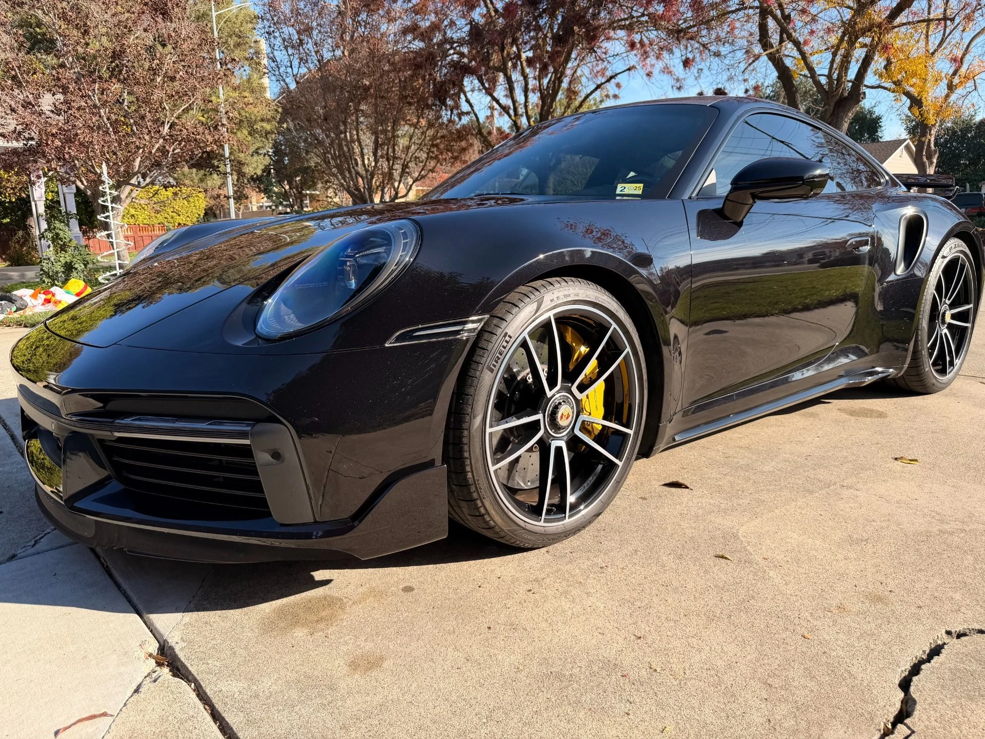 mph028_2843667743_Used_2021_Porsche_911_Turbo_S_1766101435_b6fa6c35ea