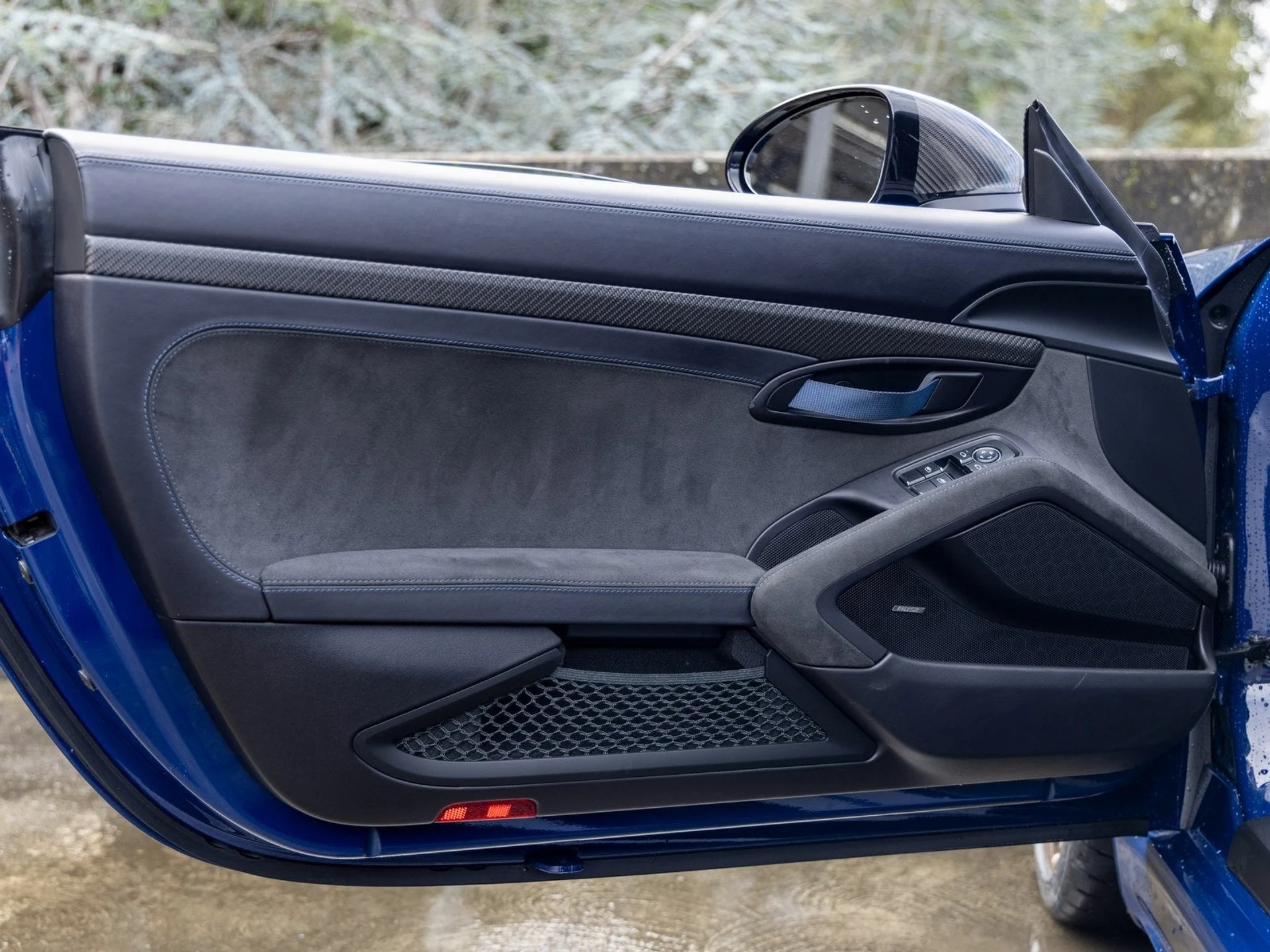 mph028_2846695345_29_5c88d5afb3