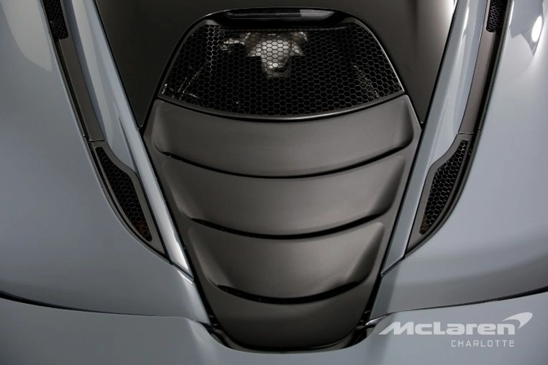 mph028_2848607295_New_2019_Mc_Laren_720_S_Performance_30c4ea158b