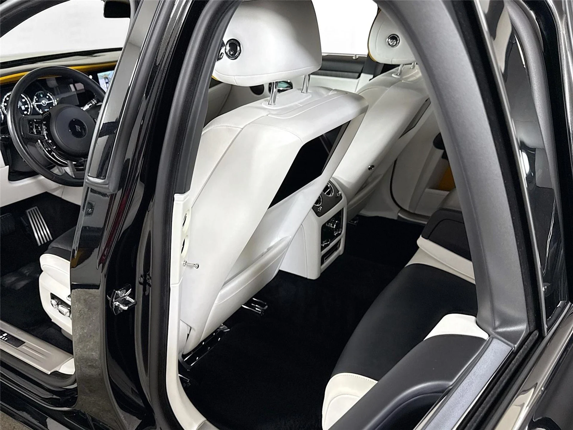 mph028_2853324630_b64991332a0fa04e480502a1fdba5f48_6323d4e83e