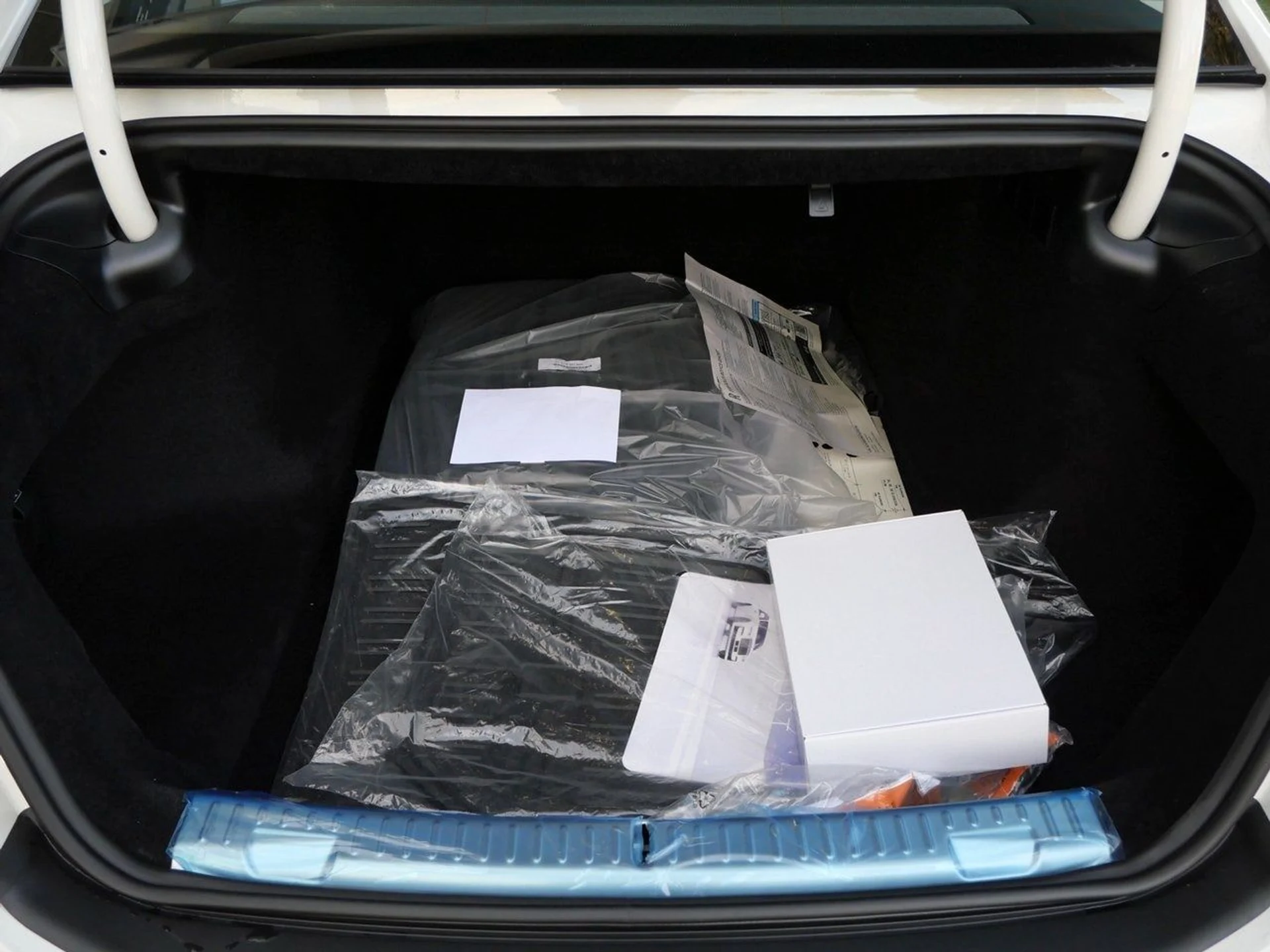 mph028_2862243597_81c213808f4fa97bce2ab62389aab52ex_d94cf69a54