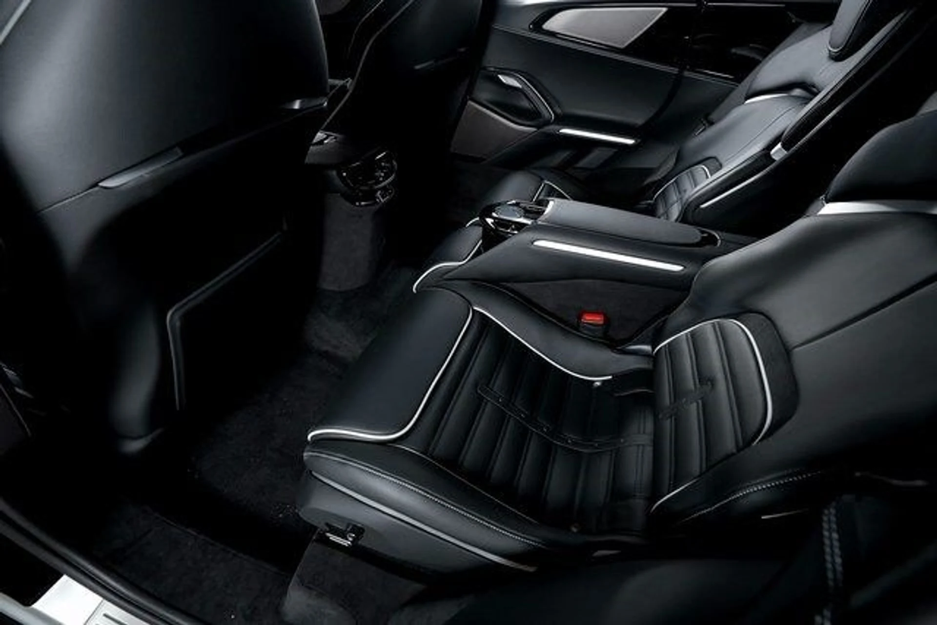 mph028_2874916543_b2f6f5456335599223e4be6821eab956x_fef3b2fbaf