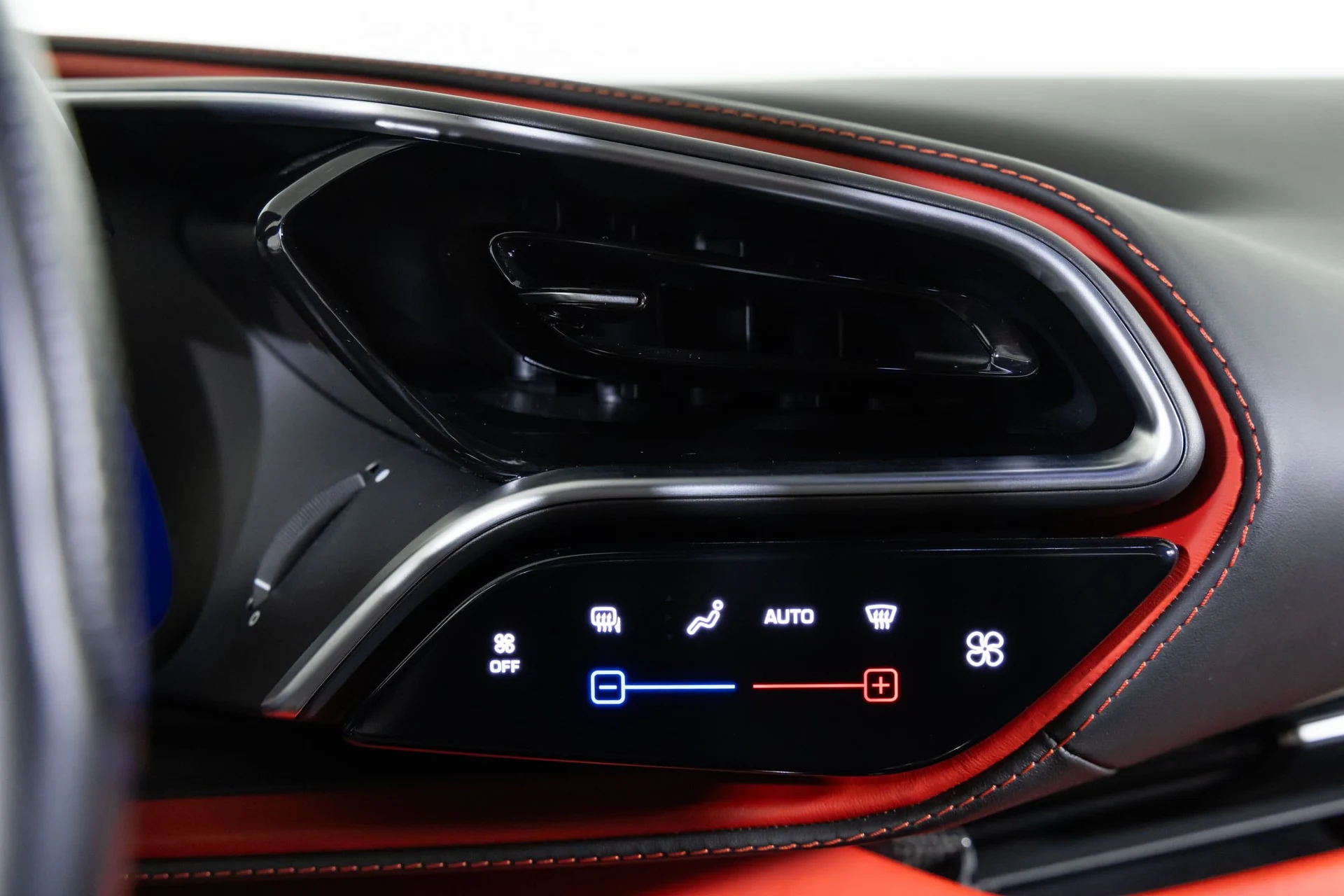 mph028_2876603381_d3a7abd8a77341a68d2862d1ff329b83_c862083033