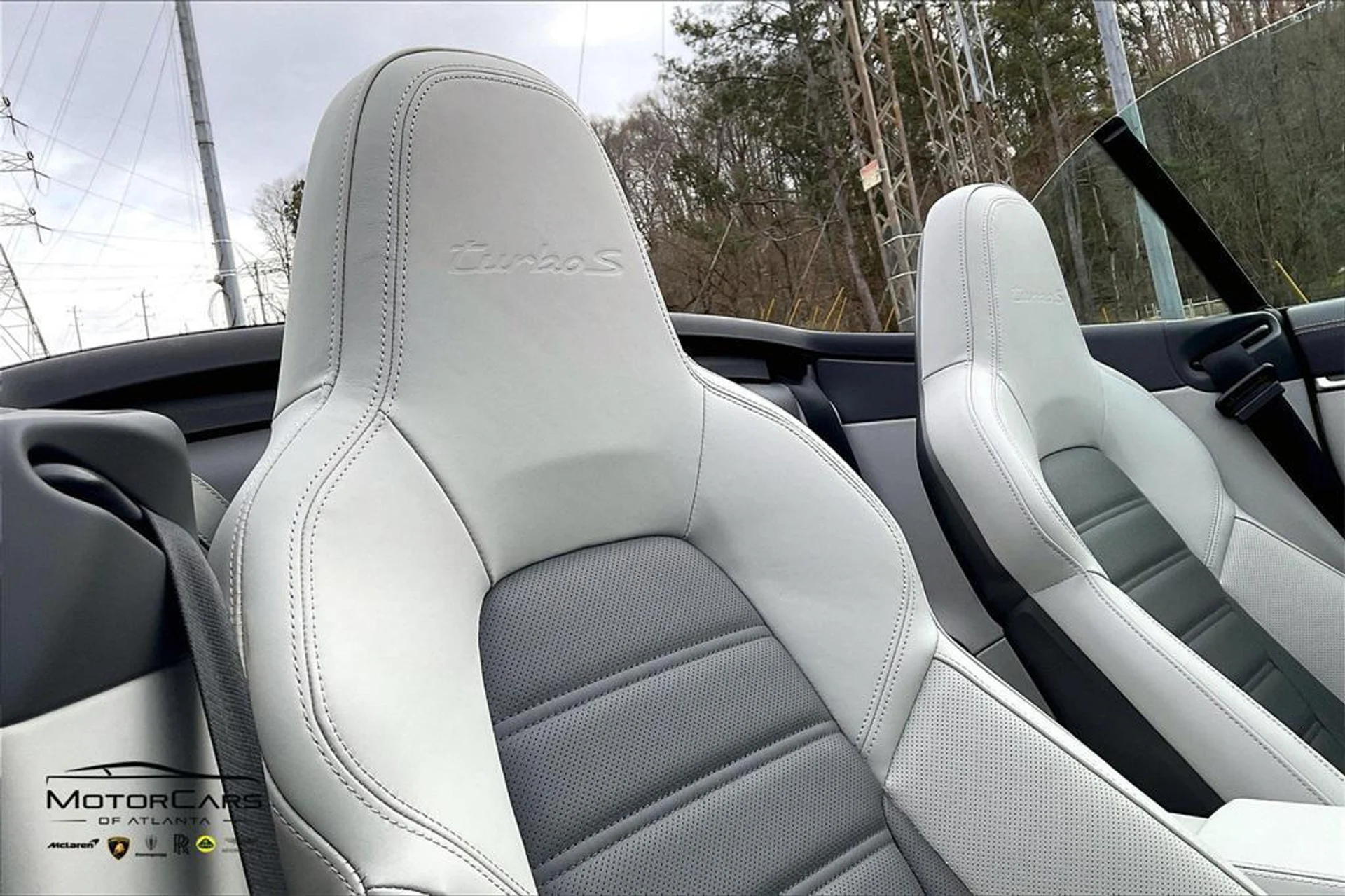 mph028_2878232917_ub5_XHP_3ak_G4i_Z_Uq8_Fnt2_Q9fyi_Q_b2bc0208a4