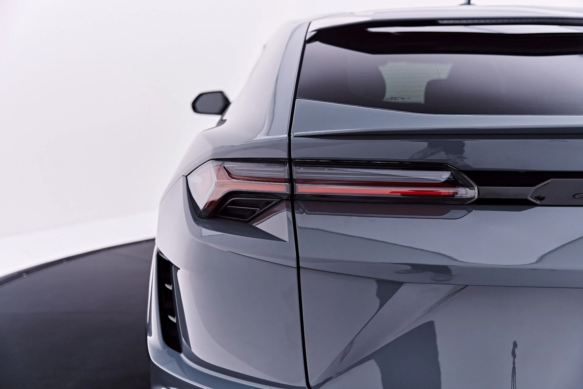 mph028_2879295057_Used_2023_Lamborghini_Urus_S_1783036927_426311704f