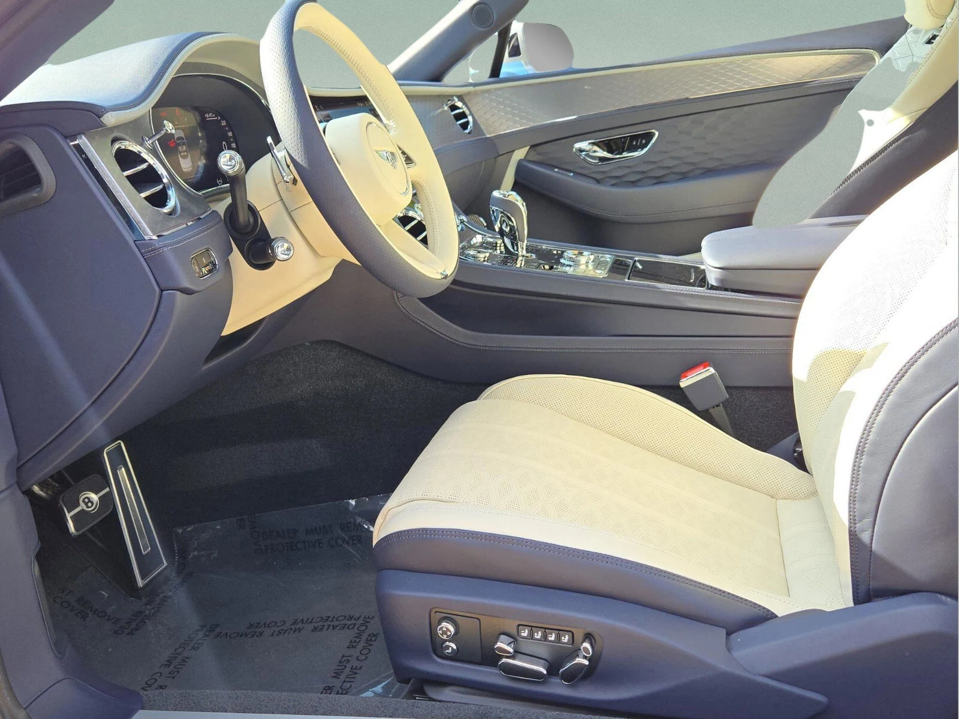 mph028_2893972379_a2563897ddf8c999aeb37cb68f5a42e3x_f9b0542297