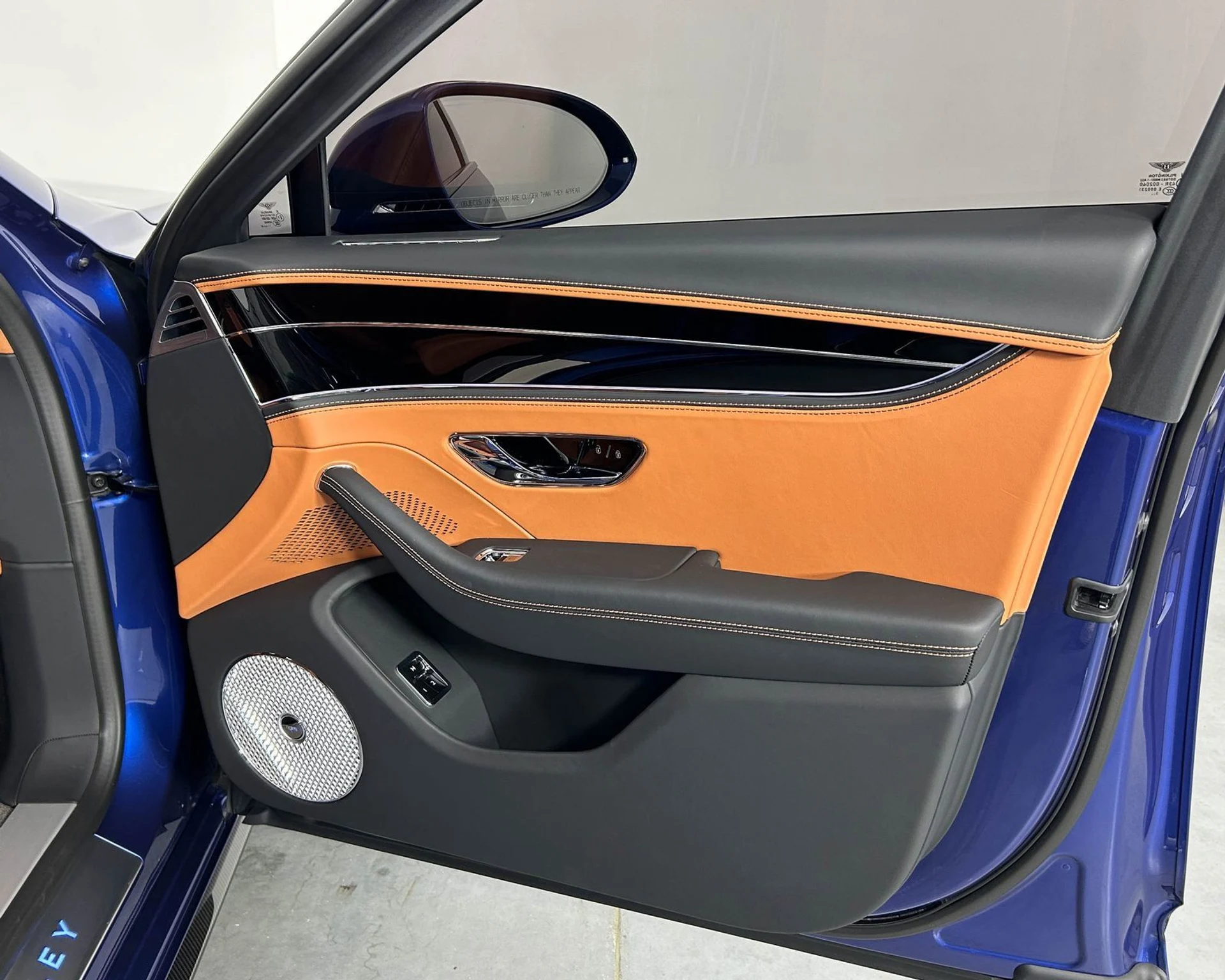 mph028_2897289077_5c03a8bf9ad249a4b2116f3e6ee8e7d5_2b3808cab4