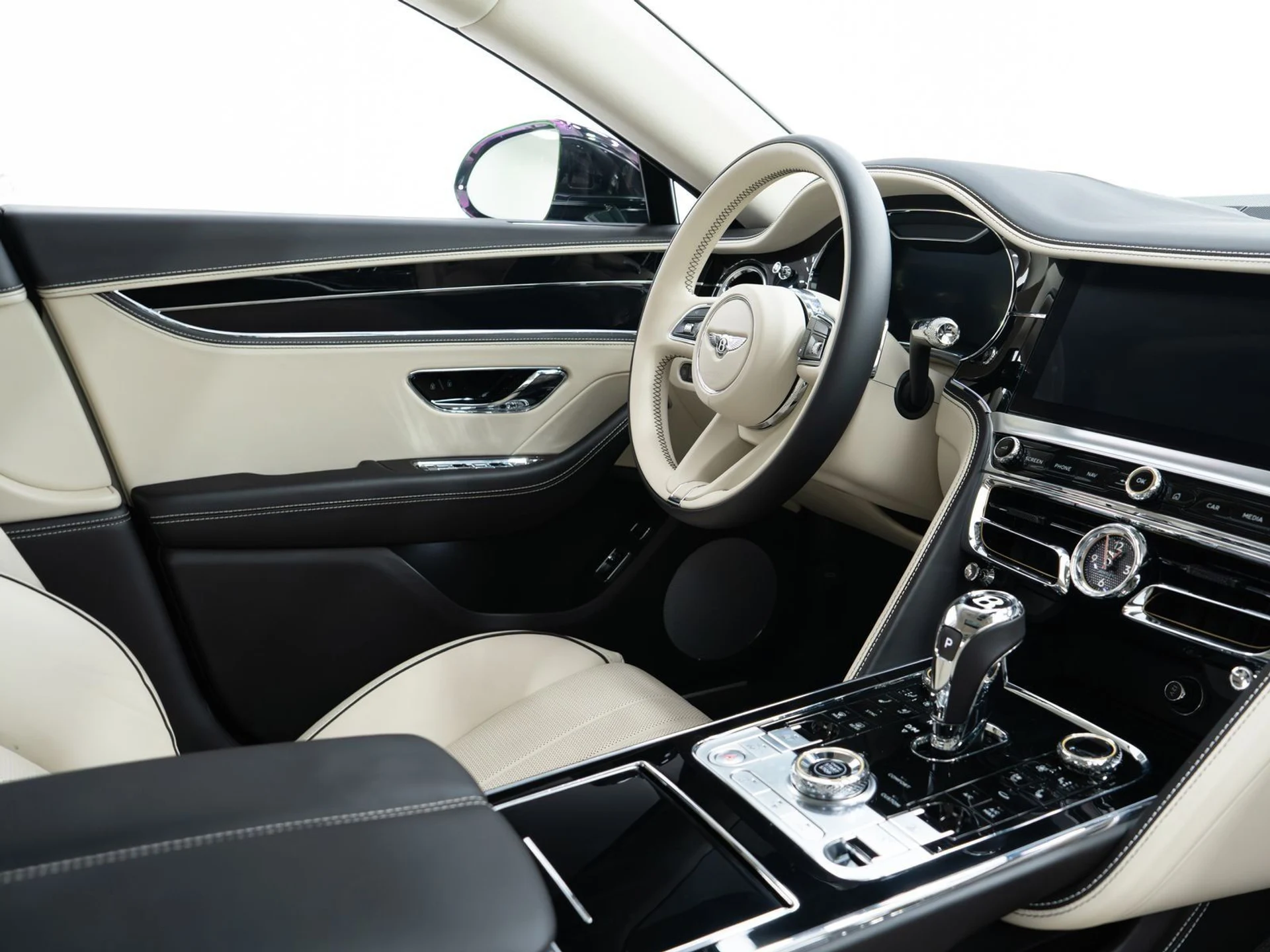 mph028_2897736667_83e9aec03623463b481b4fecbf210571_90a76400b6