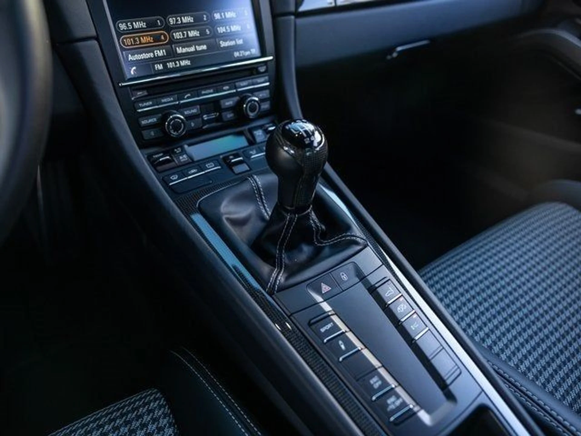 mph028_2898504640_29_d67f6b1ab8