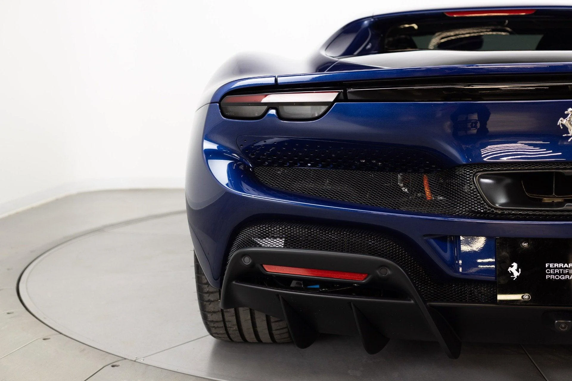 mph028_2910015181_Used_2025_Ferrari_296_GTB_1777349730_6872ea52d9