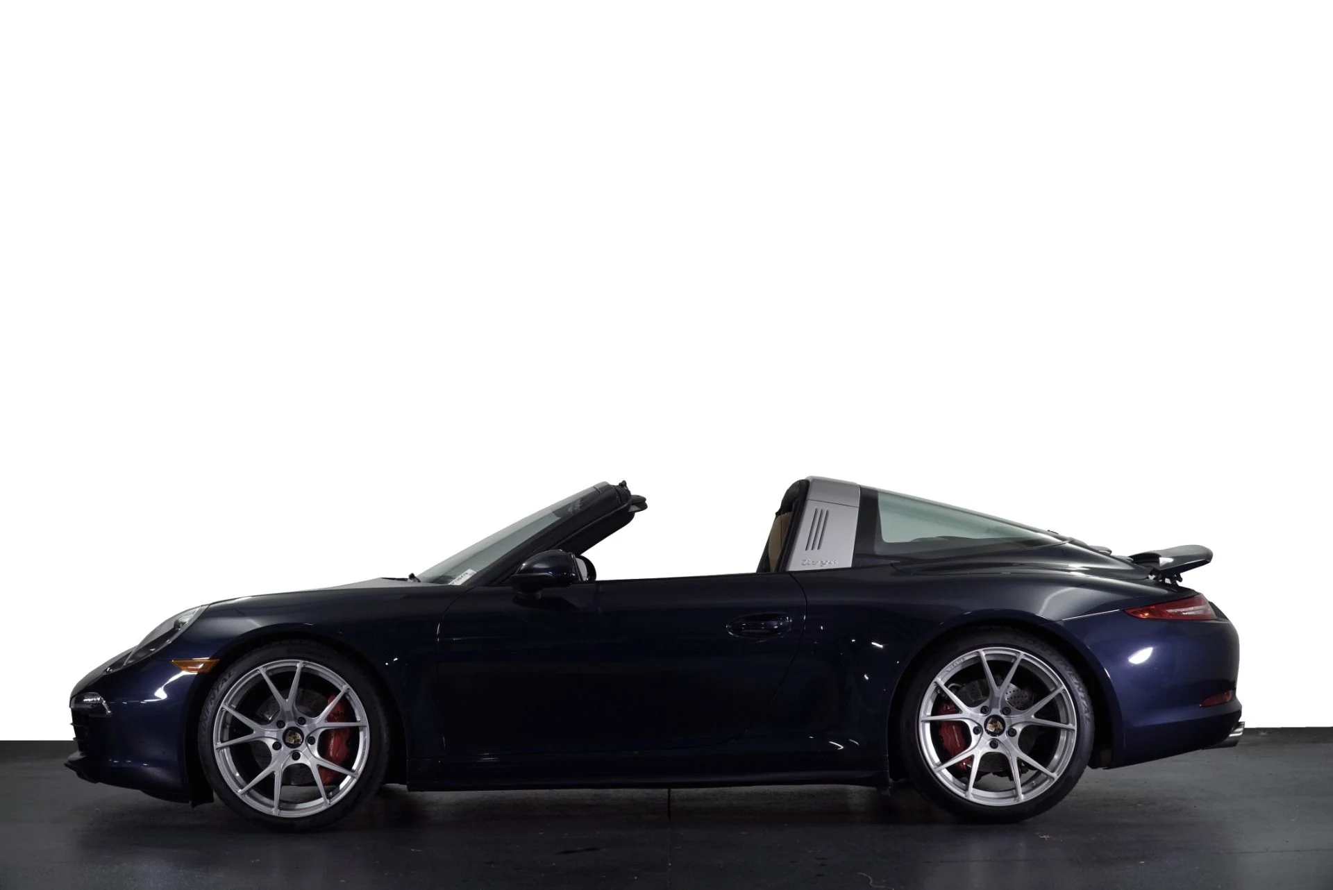mph028_2911789297_Used_2016_Porsche_911_Targa_4_S_1764361768_397c8a83c8