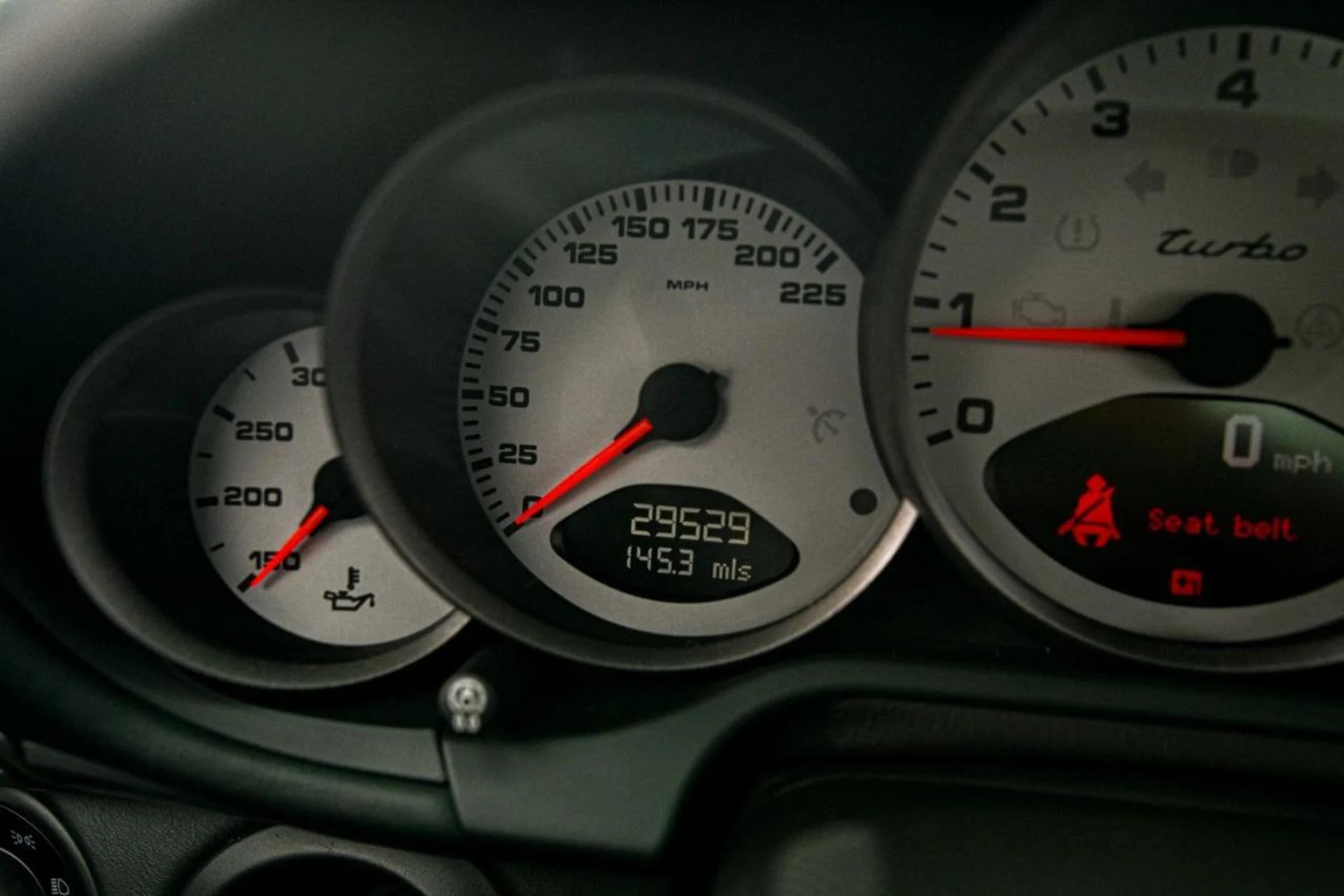 mph028_2915894797_571624651d356b2ebc0a6674cf122841_714a415eea