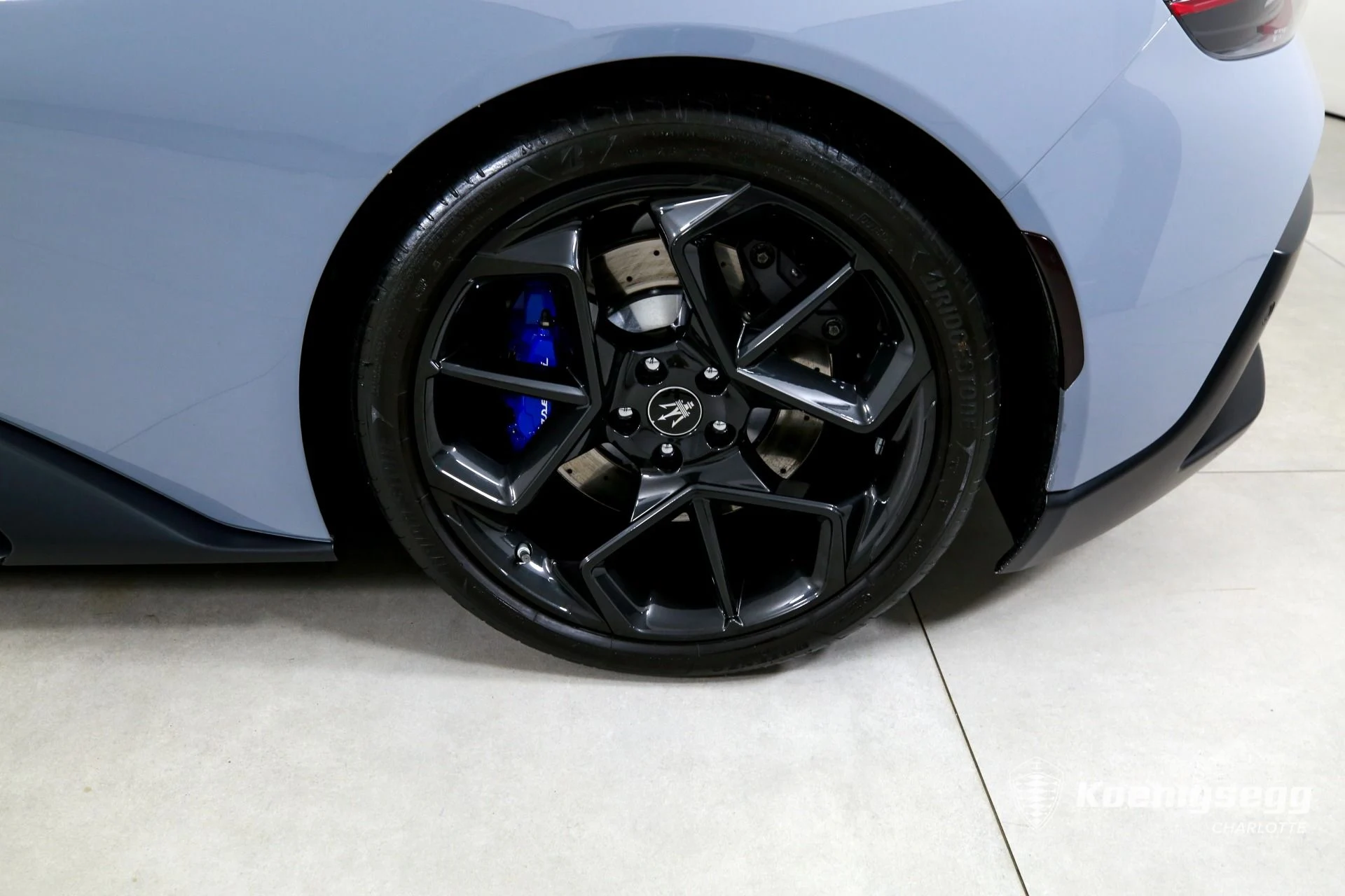 mph028_2916113394_Used_2023_Maserati_MC_20_Cielo_1761054528_619e30866e