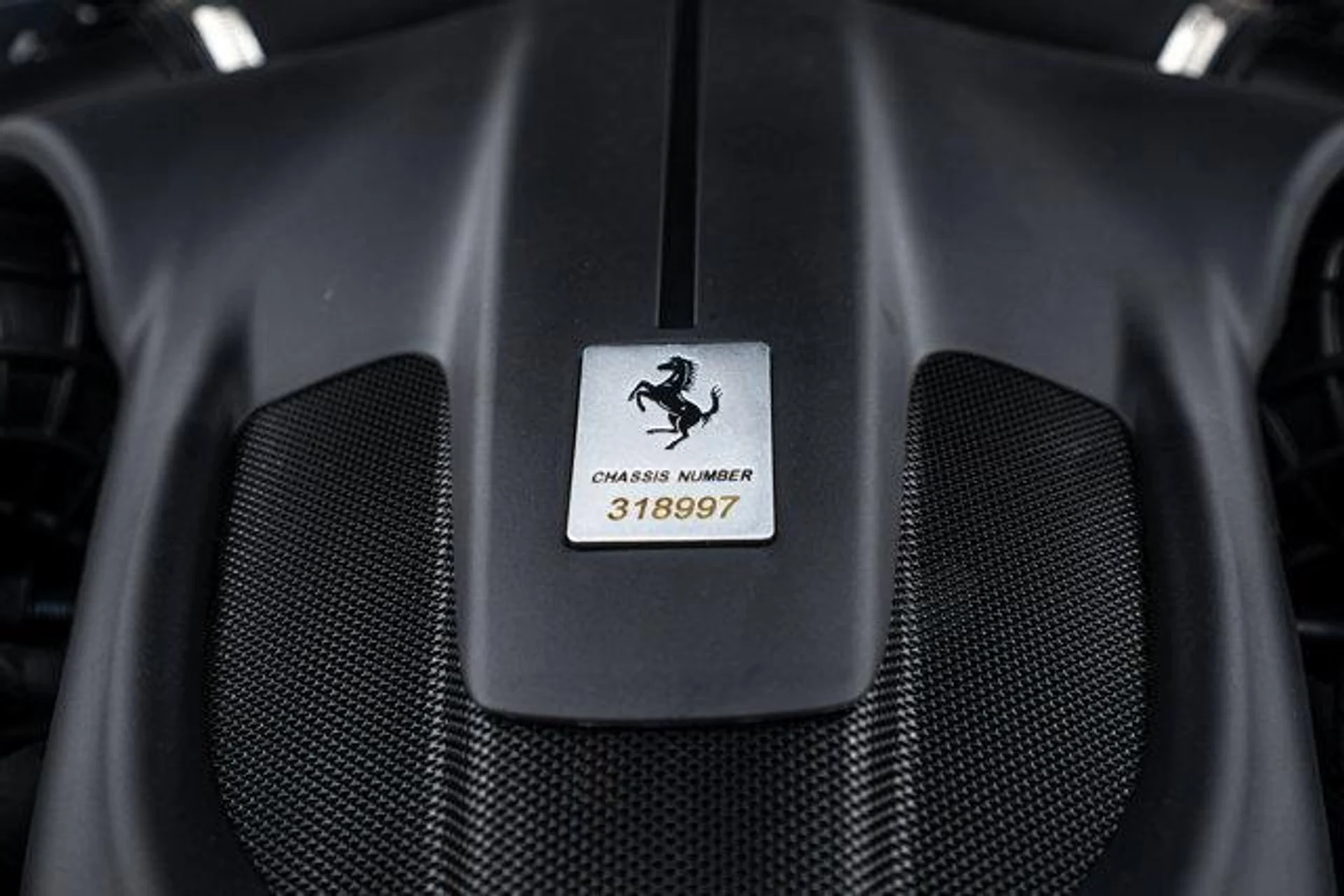 mph028_29161373_m87ej73_Ve_I1s_R0_D_Bg_Rka_z9_v_C4_ea7e3988db