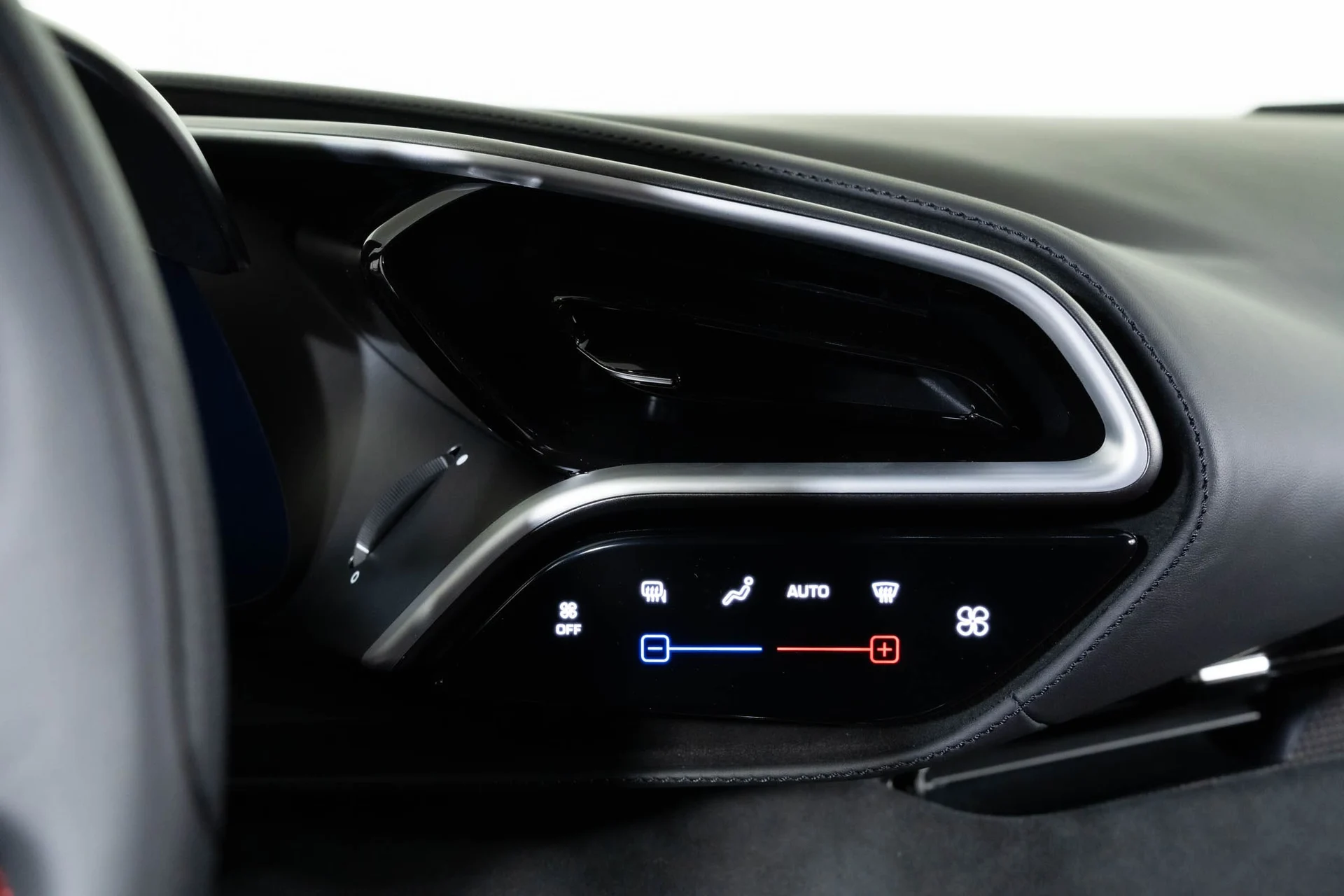 mph028_2917370400_281d4b96e3994f89a0340db9b57bd3fb_feb6558ce0