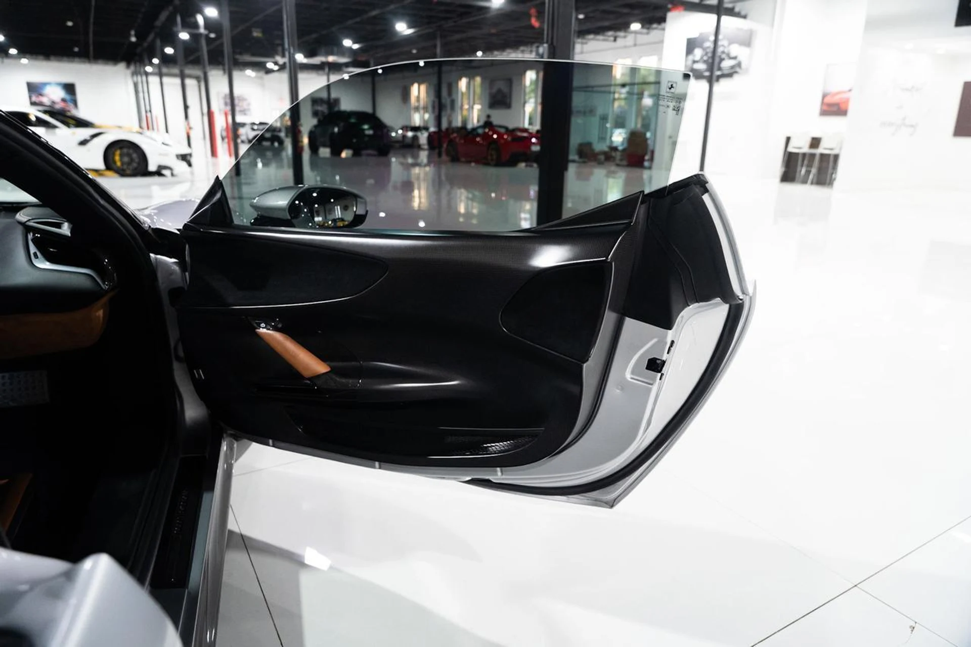 mph028_291893026_314e2b6bfb4192a72a717889a69a3267_1739db787b