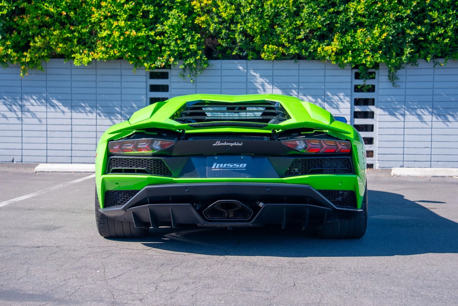 mph028_2928938752_Used_2018_Lamborghini_Aventador_LP_740_4_S_1762289338_f5945ef0a4