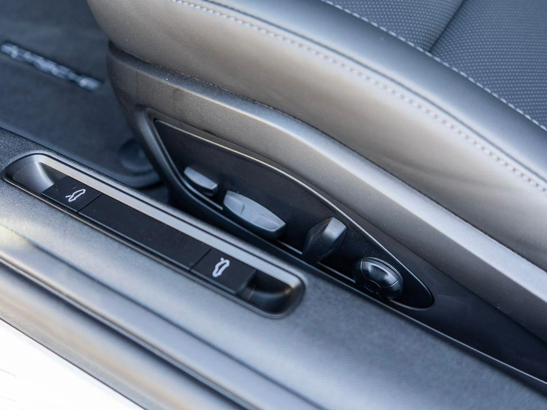 mph028_293677159_W_Kx_RP_Wg_A_Cg_Qk_HXL_Ppk_GRE_Ti_R178_248f5739ef