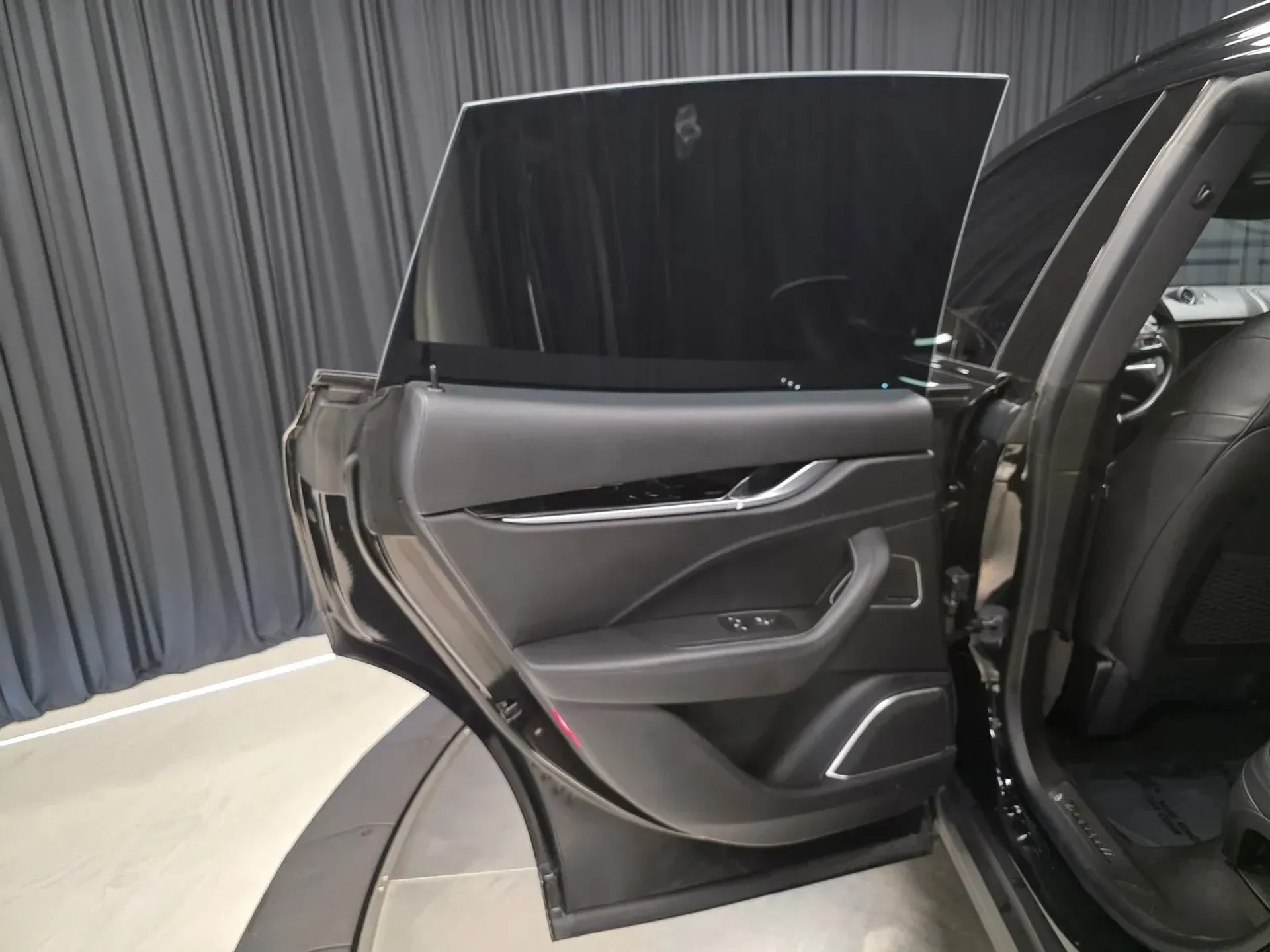 mph028_2944018393_9f11e6f0_25de_4813_871f_621538af0641_8d2e9dff0d