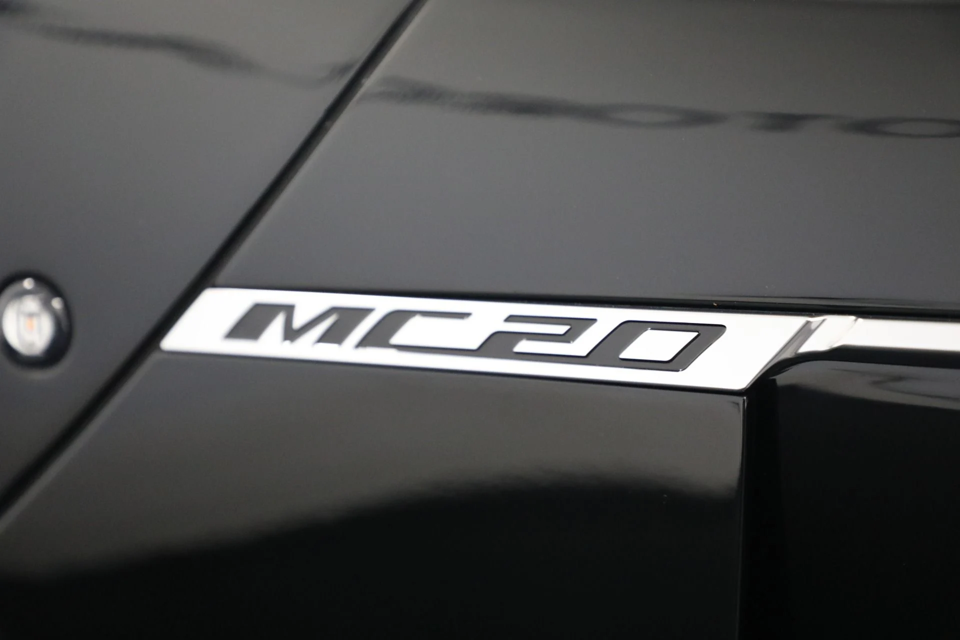 mph028_2945051519_New_2024_Maserati_MC_20_Cielo_1761319237_4007f429d9