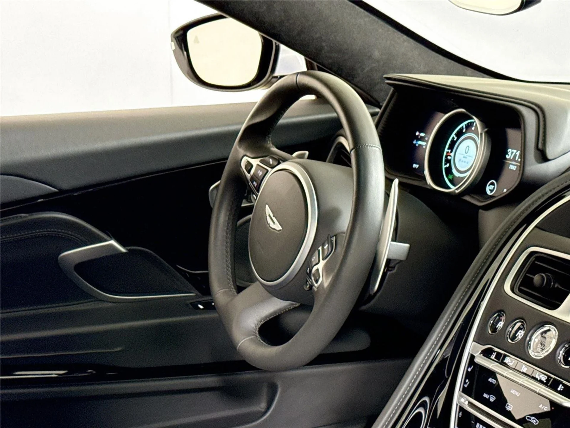 mph028_2946723083_5c821f898579af16b5beb4a7f0be7857_38026f6abd