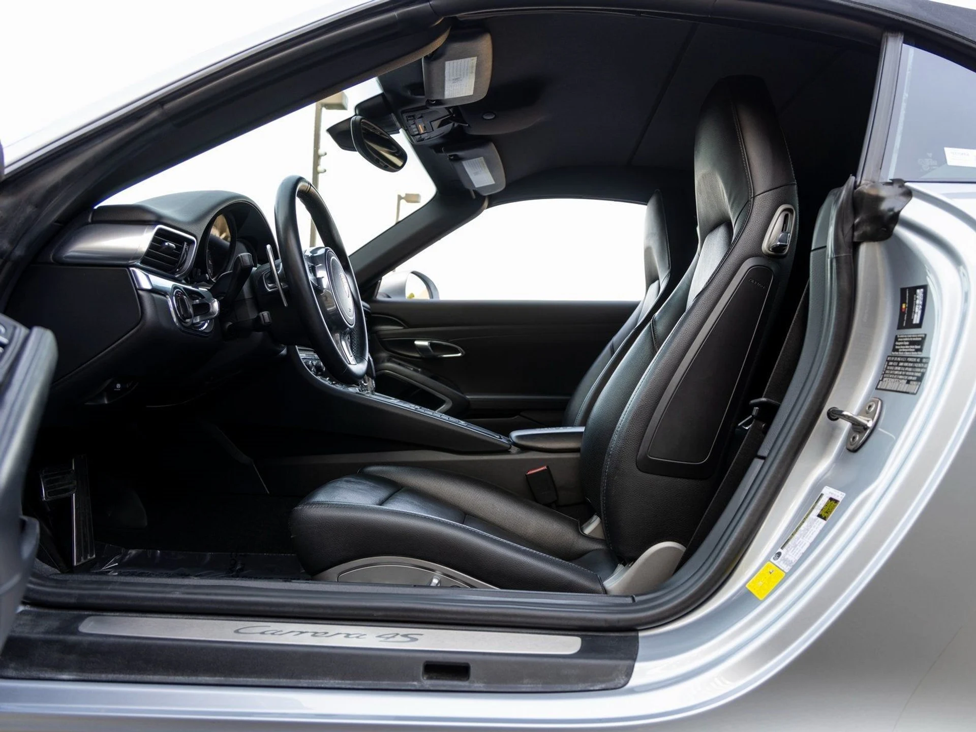 mph028_2955716090_29_993372eda2