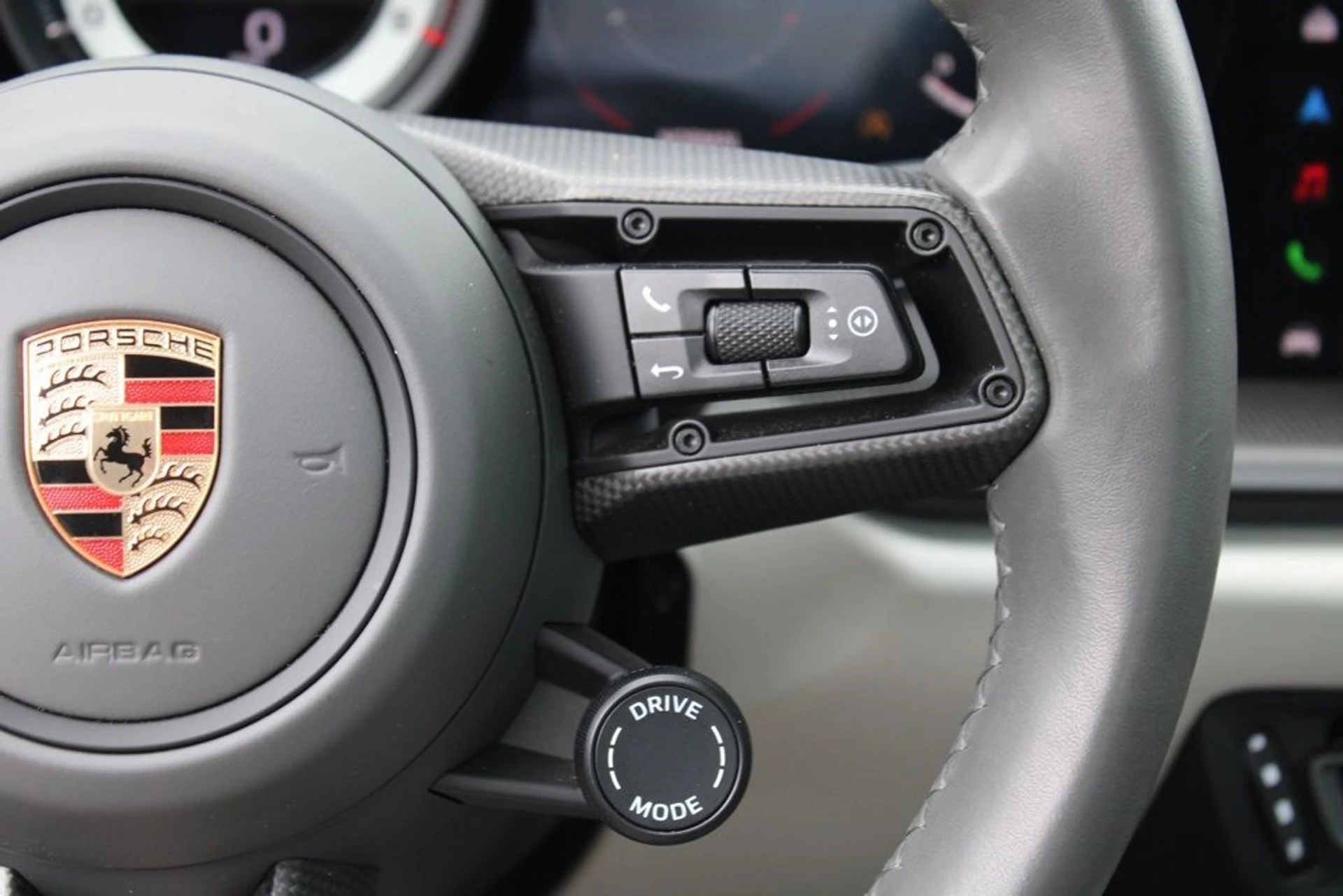 mph028_2957601751_0d8089286e46efa857548443c45726cd_2a7a8027aa