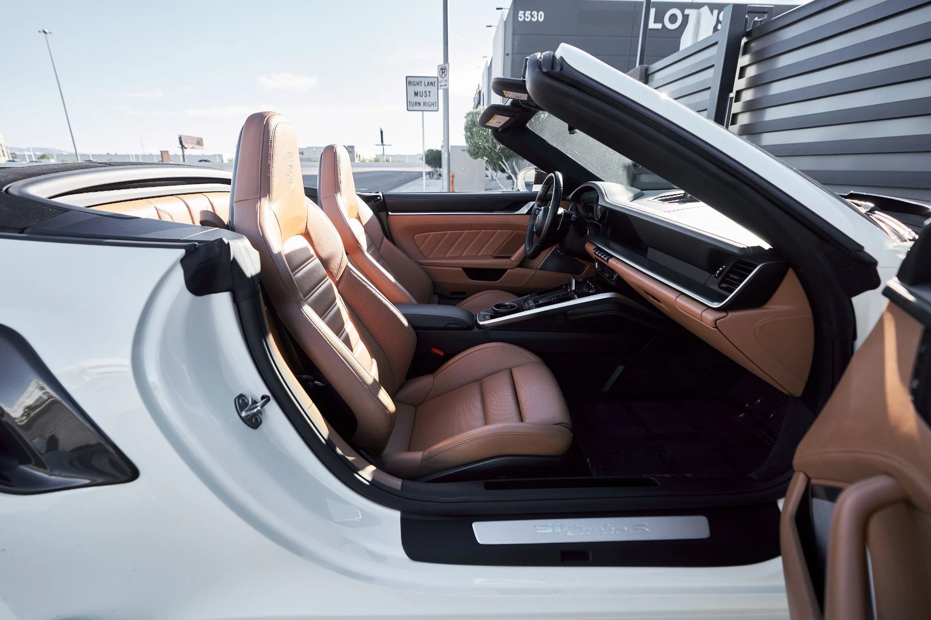 mph028_2961755716_Used_2023_Porsche_911_Turbo_S_1764903164_1f871231fb