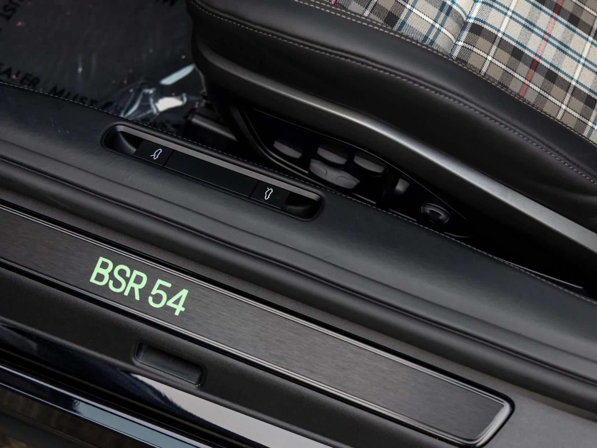 mph028_2965023728_29_e5fc4dd883